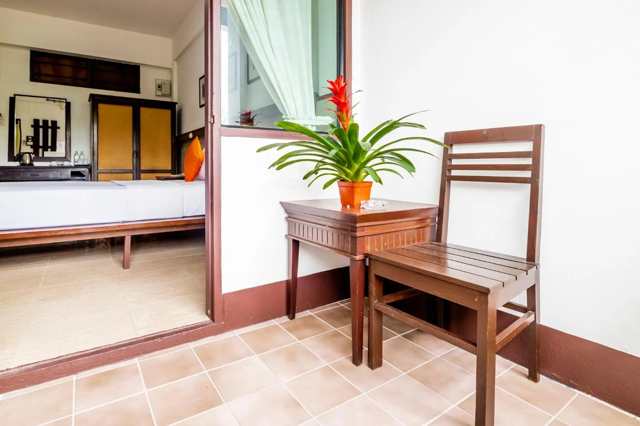 Balcony/Terrace, Bed in Sakulchai Place