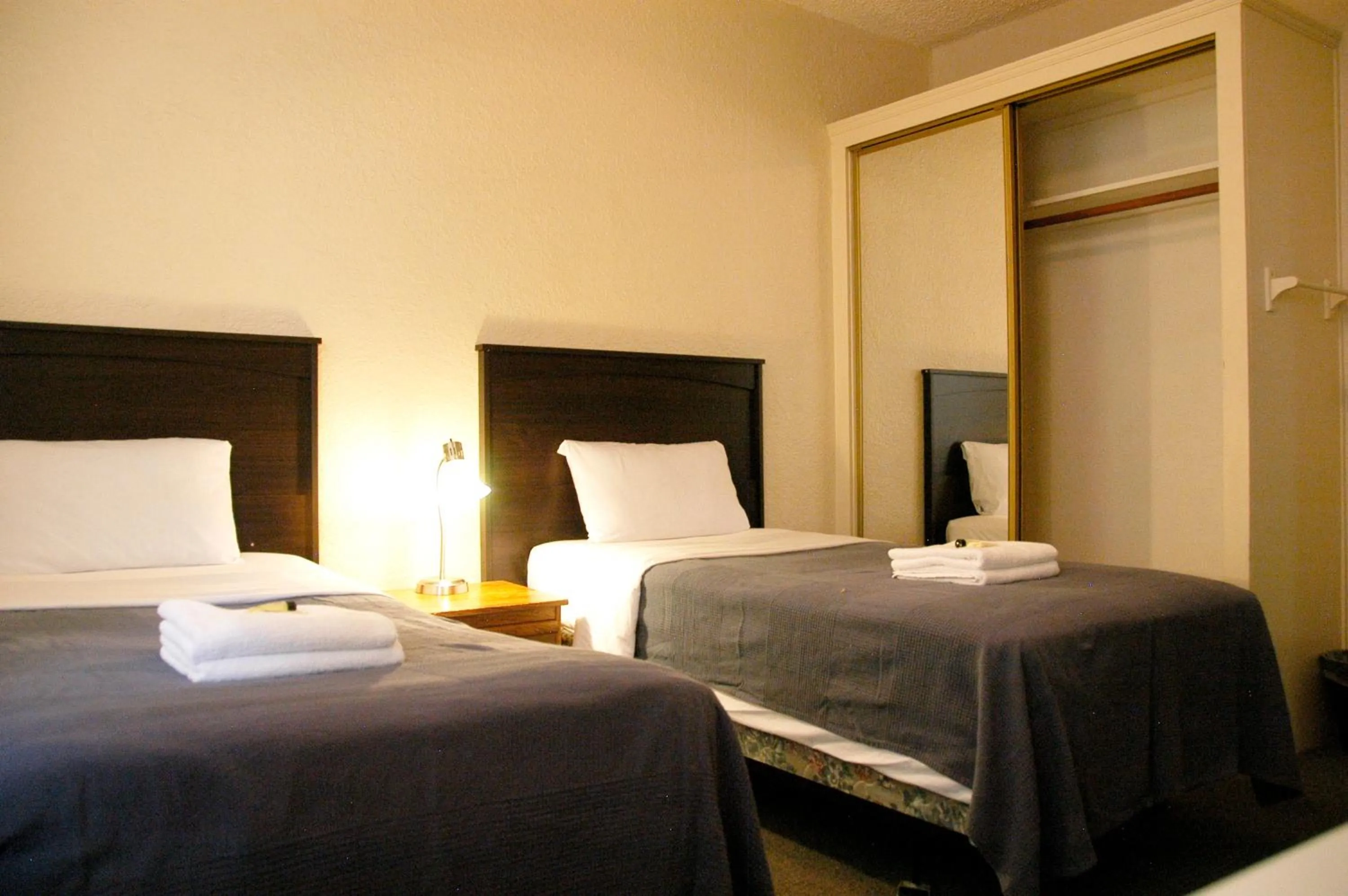 Bedroom in Little Tokyo Hotel