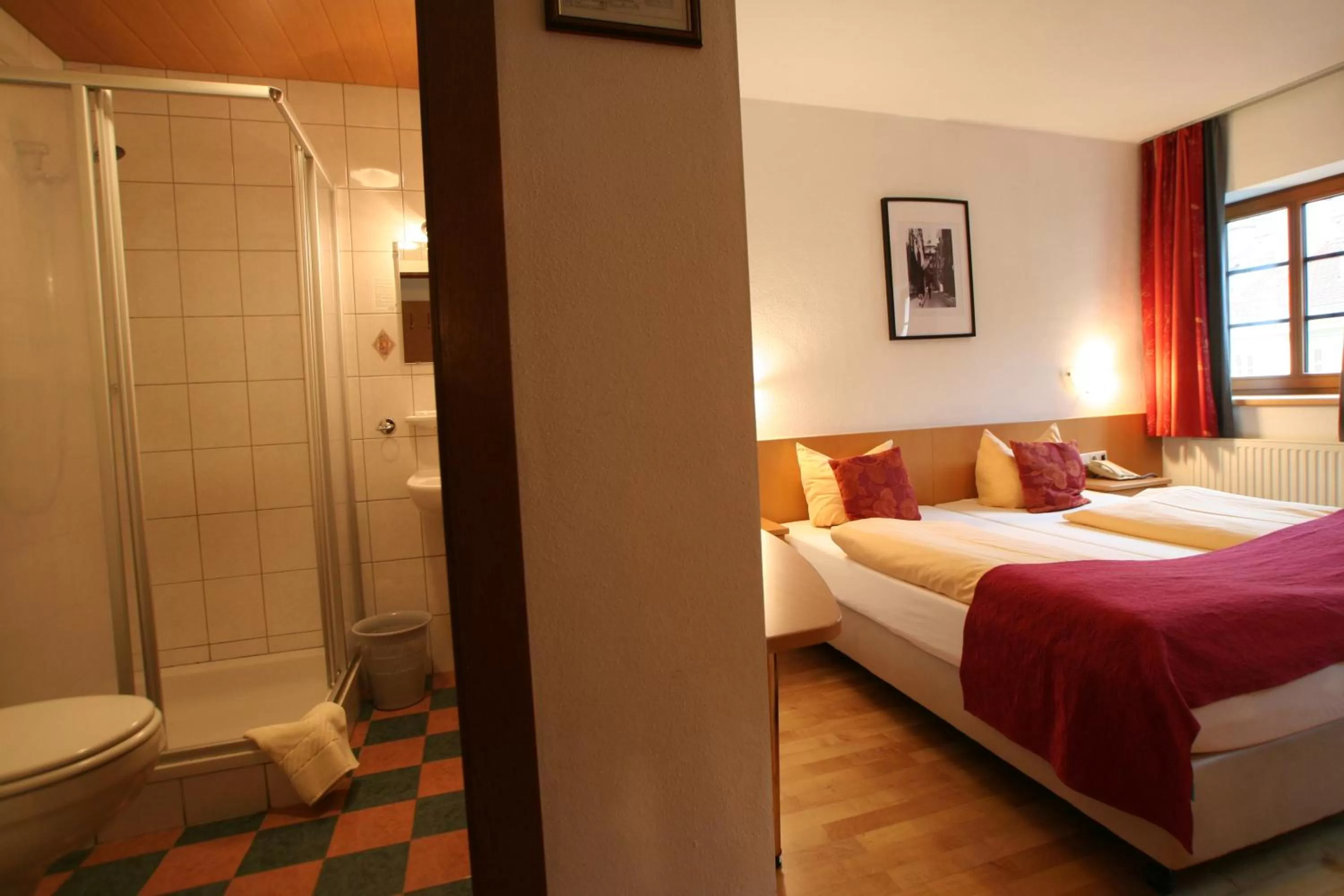 Decorative detail, Bathroom in Hotel Engl