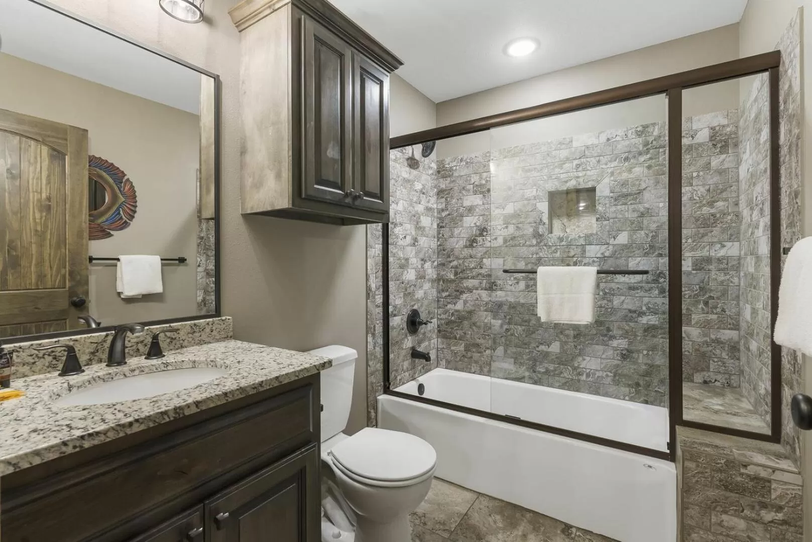 Bathroom in Table Rock Resorts at Indian Point