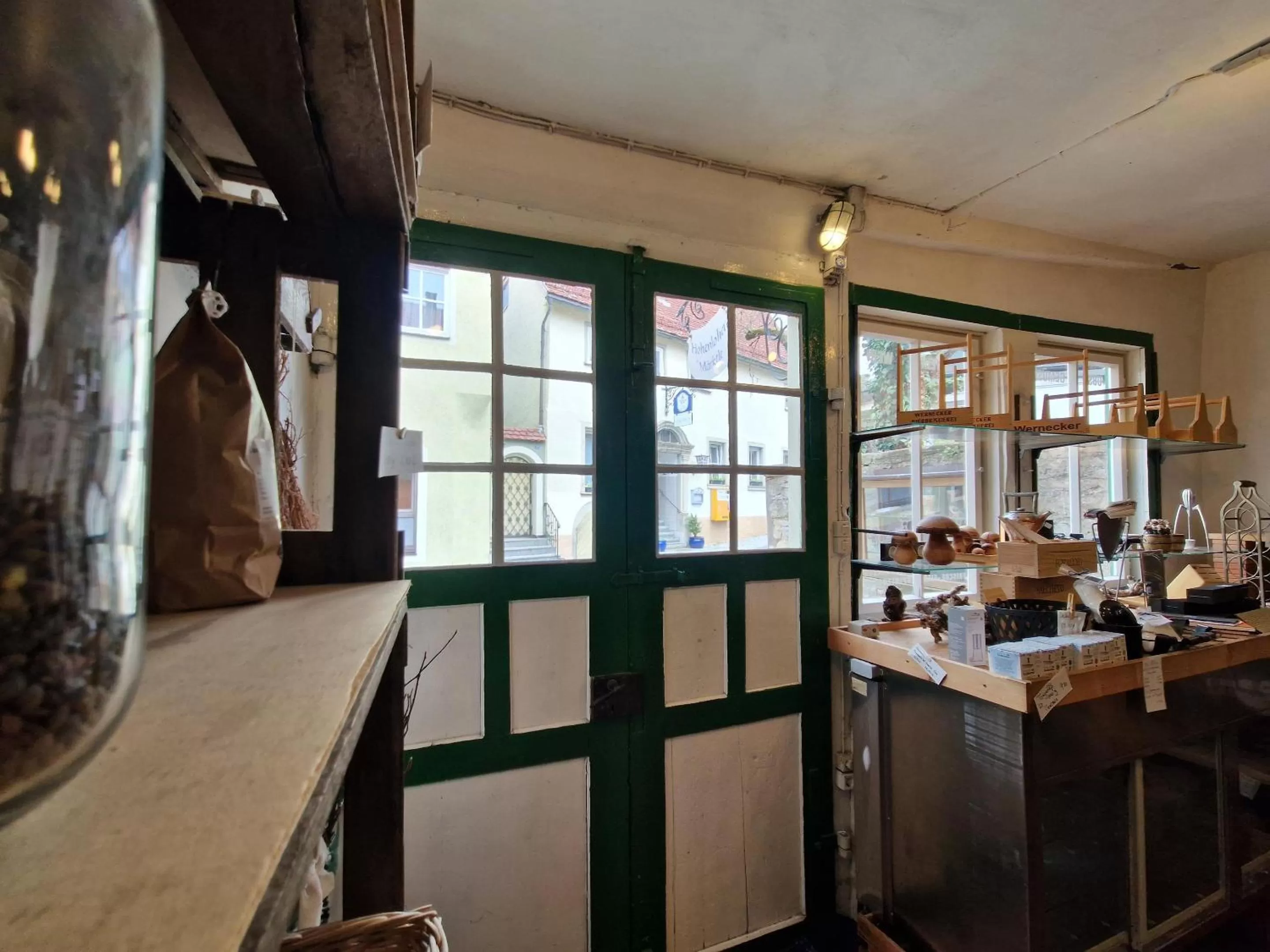 On-site shops in Laurentius Boutique-Hotel & Restaurant