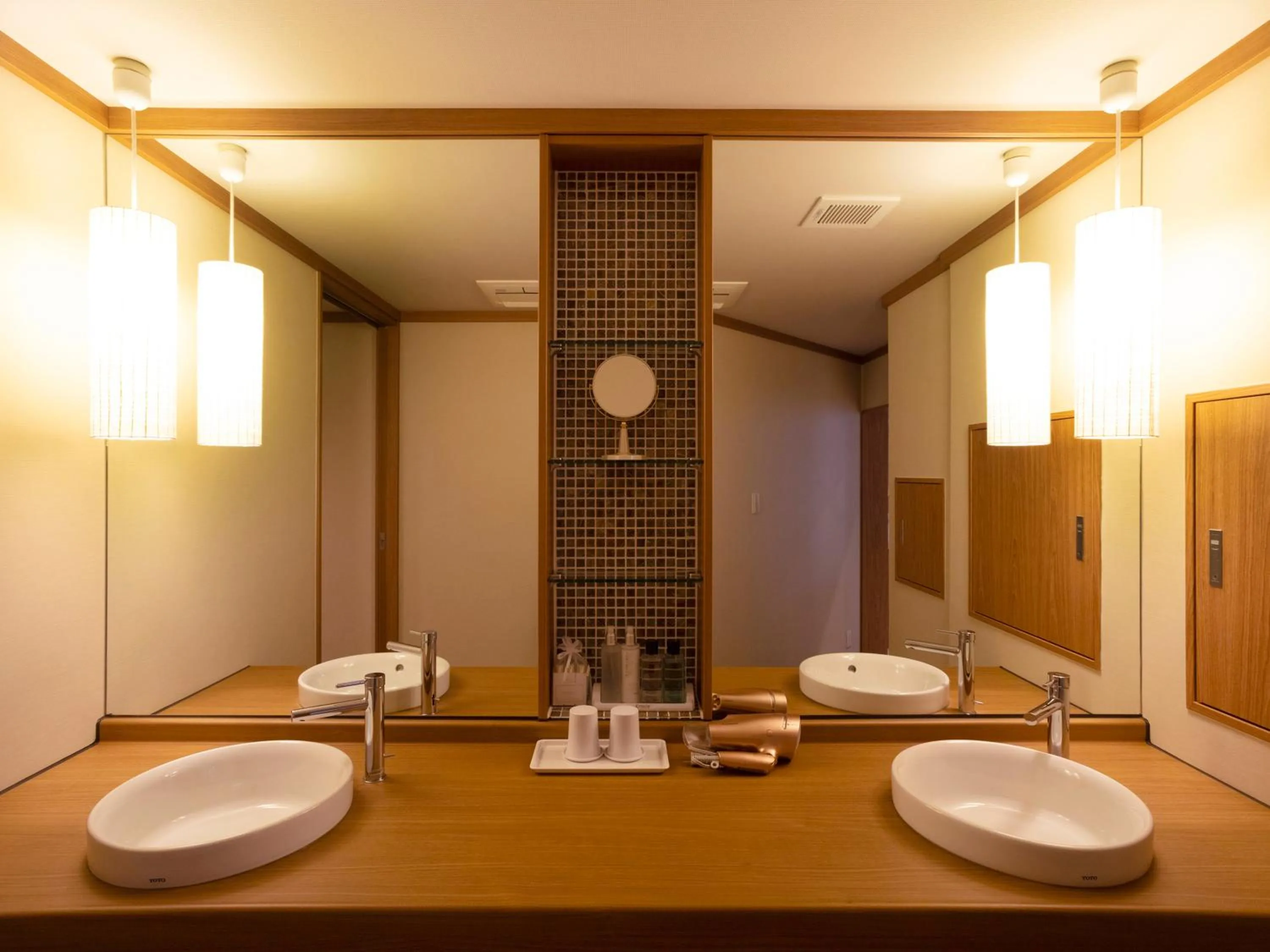 Photo of the whole room in Okuno Hosomichi