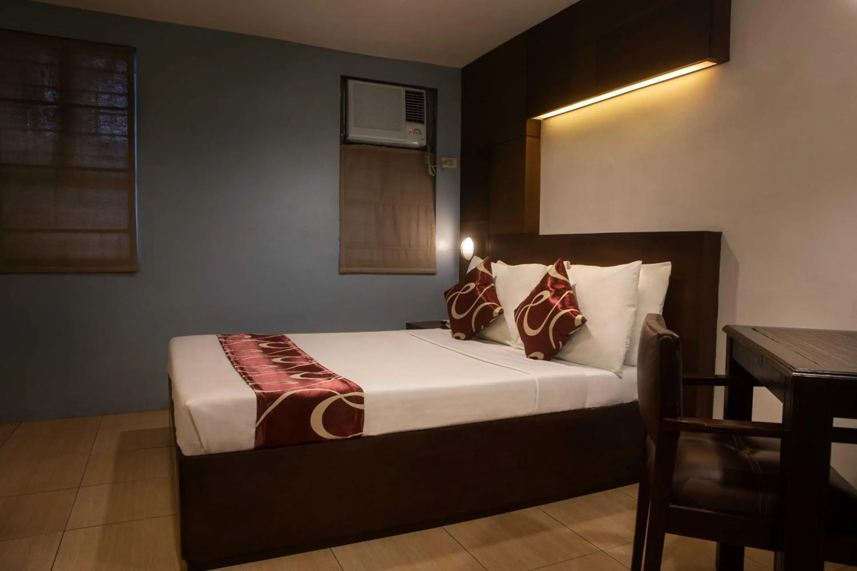 Standard Double Room in ACL Suites Standard Double Room in ACL Suites