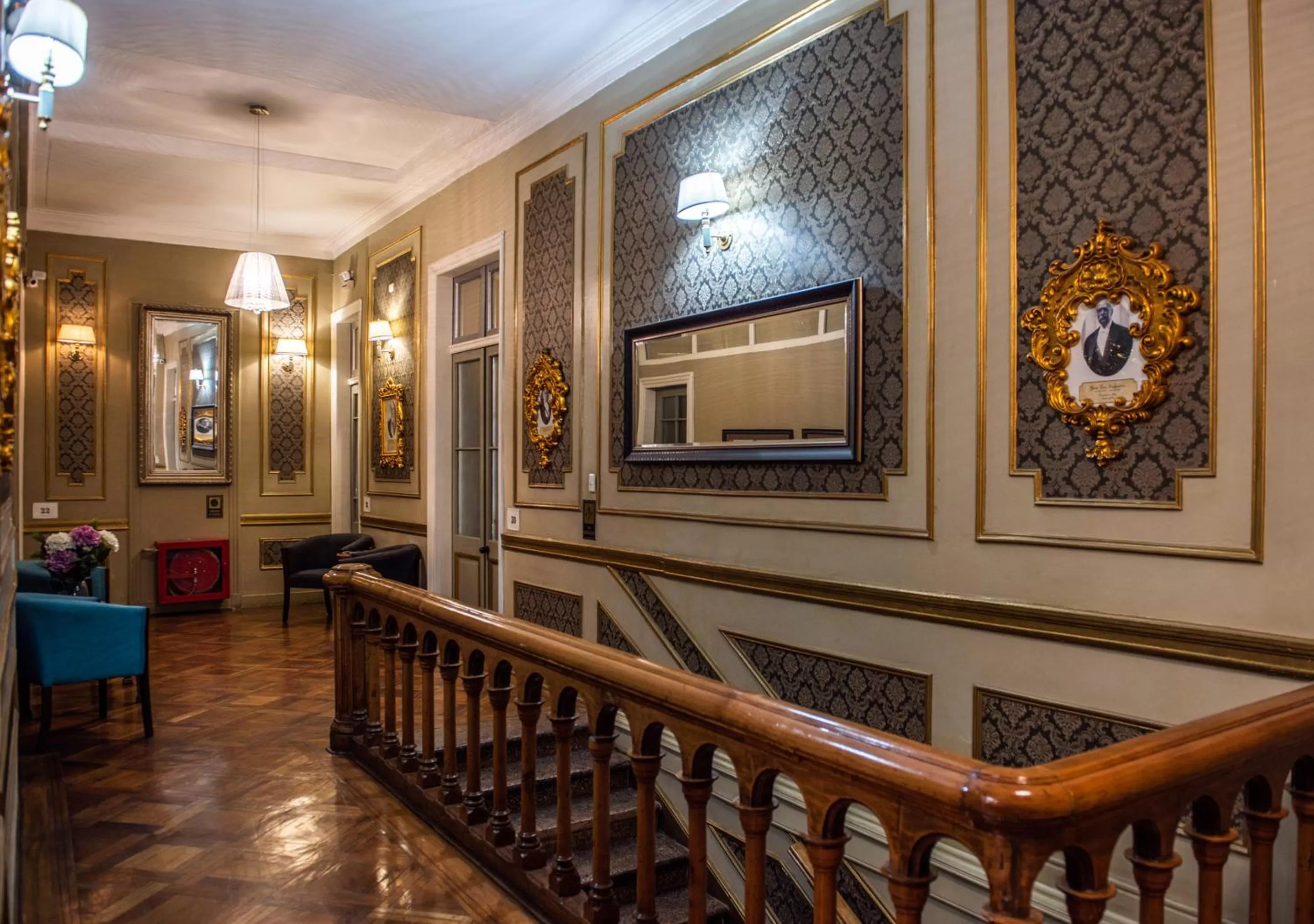 Lobby or reception in Hotel Casa Zañartu