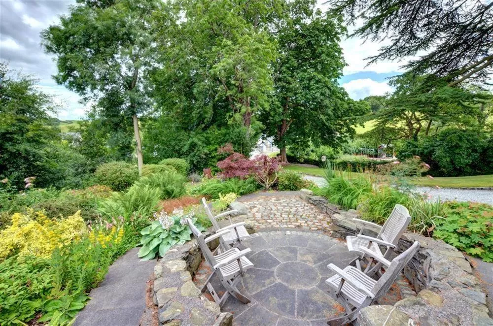 Garden view in The Old Rectory Bed and Breakfast