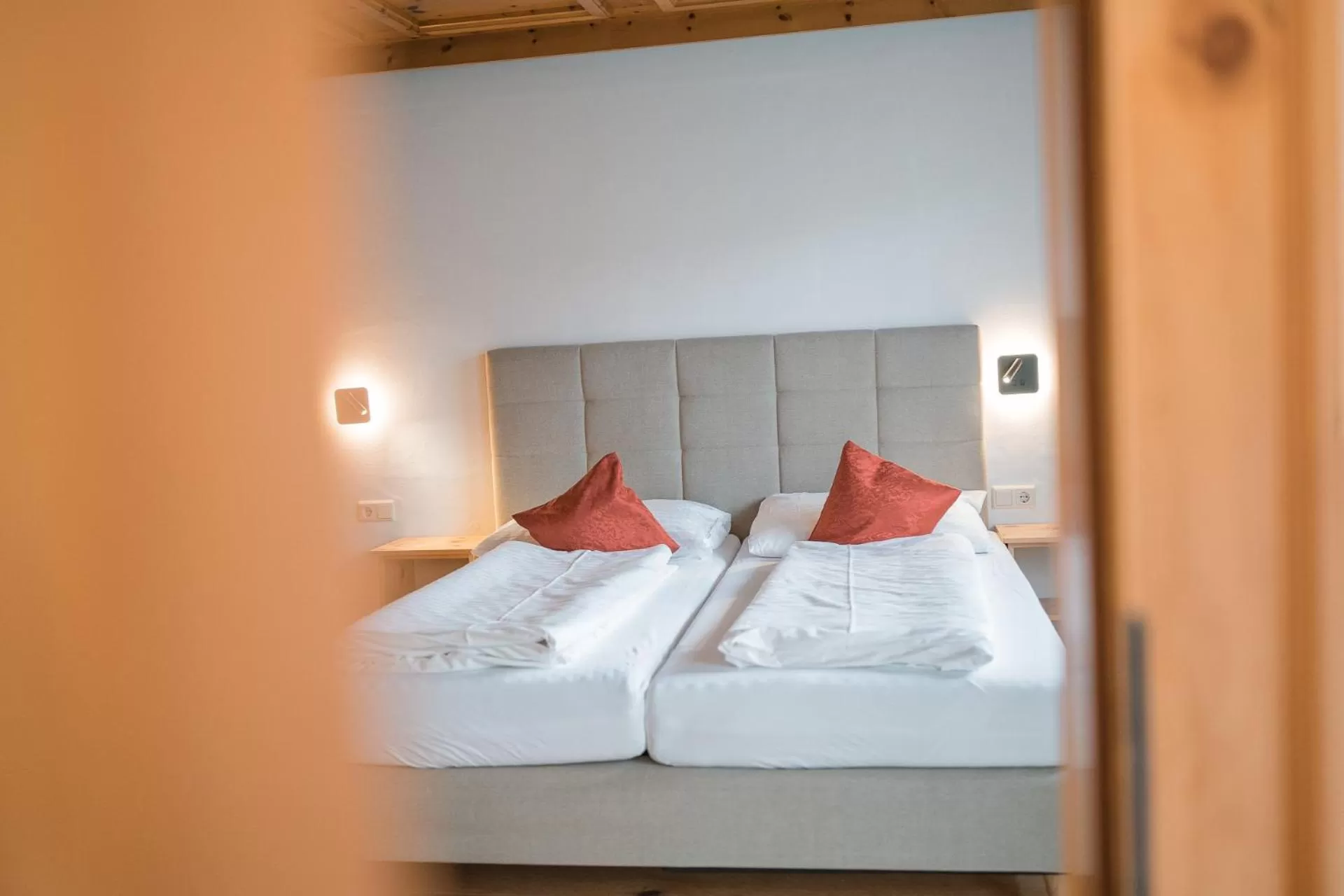 Bedroom, Bed in Hotel Schartner