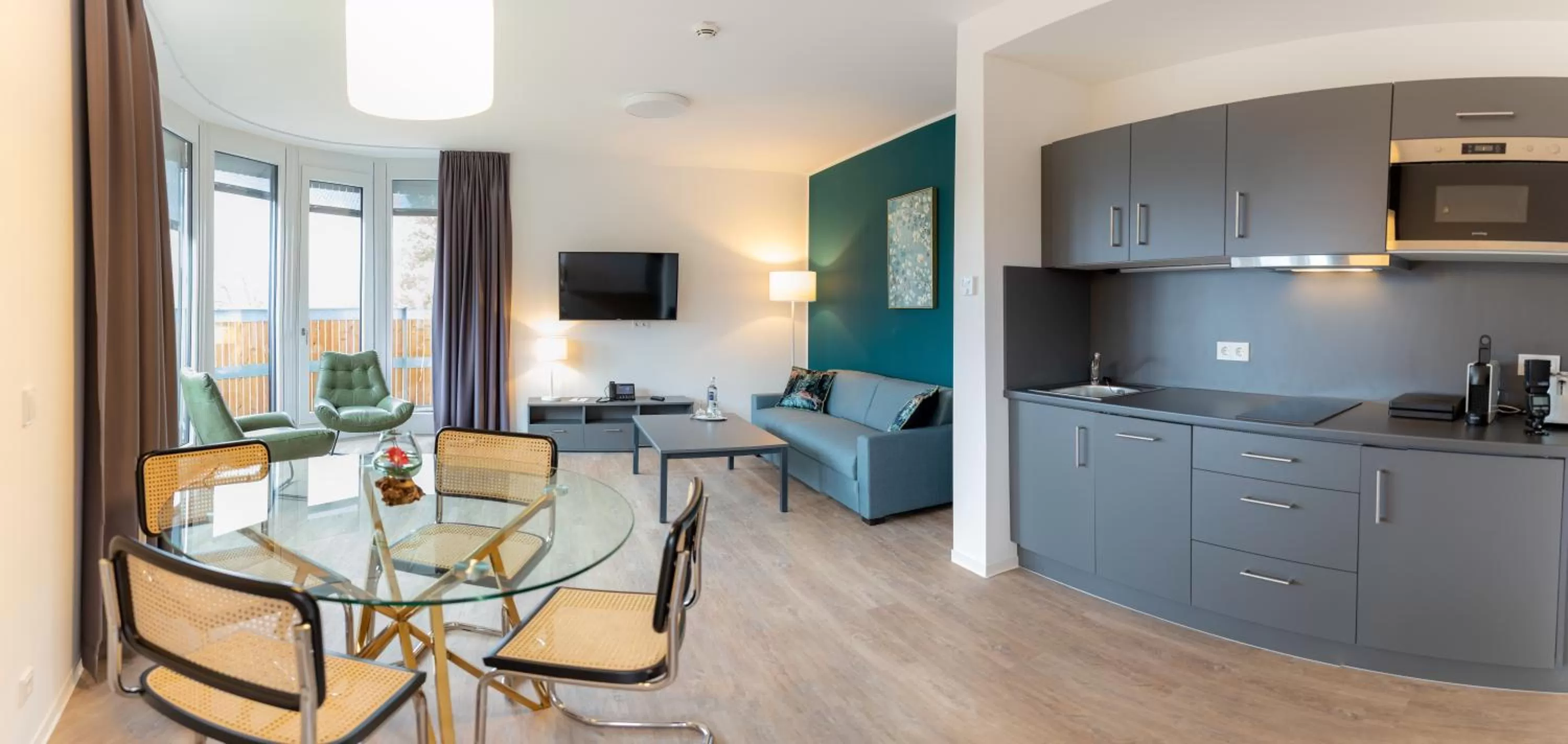 TV and multimedia in Das ELB Boardinghouse Hotel Restaurant