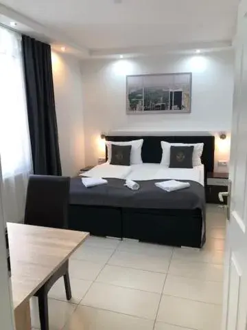 Special Offer - Double Room in Hotel Continental Koblenz Special Offer - Double Room in Hotel Continental Koblenz