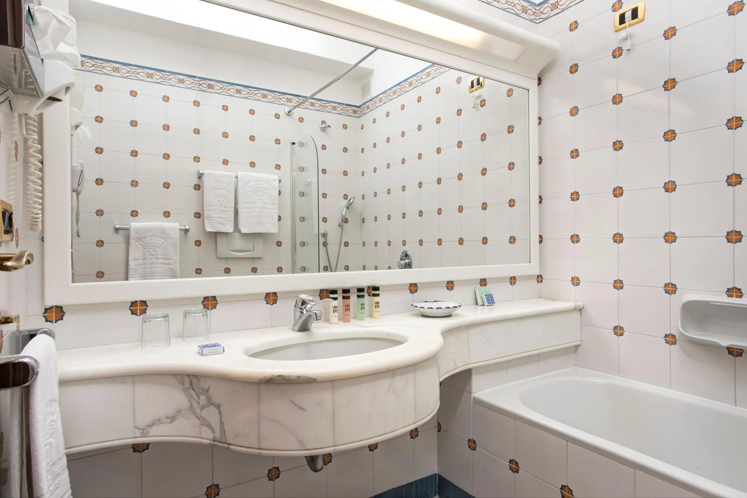 Bathroom in Grand Hotel de la Ville