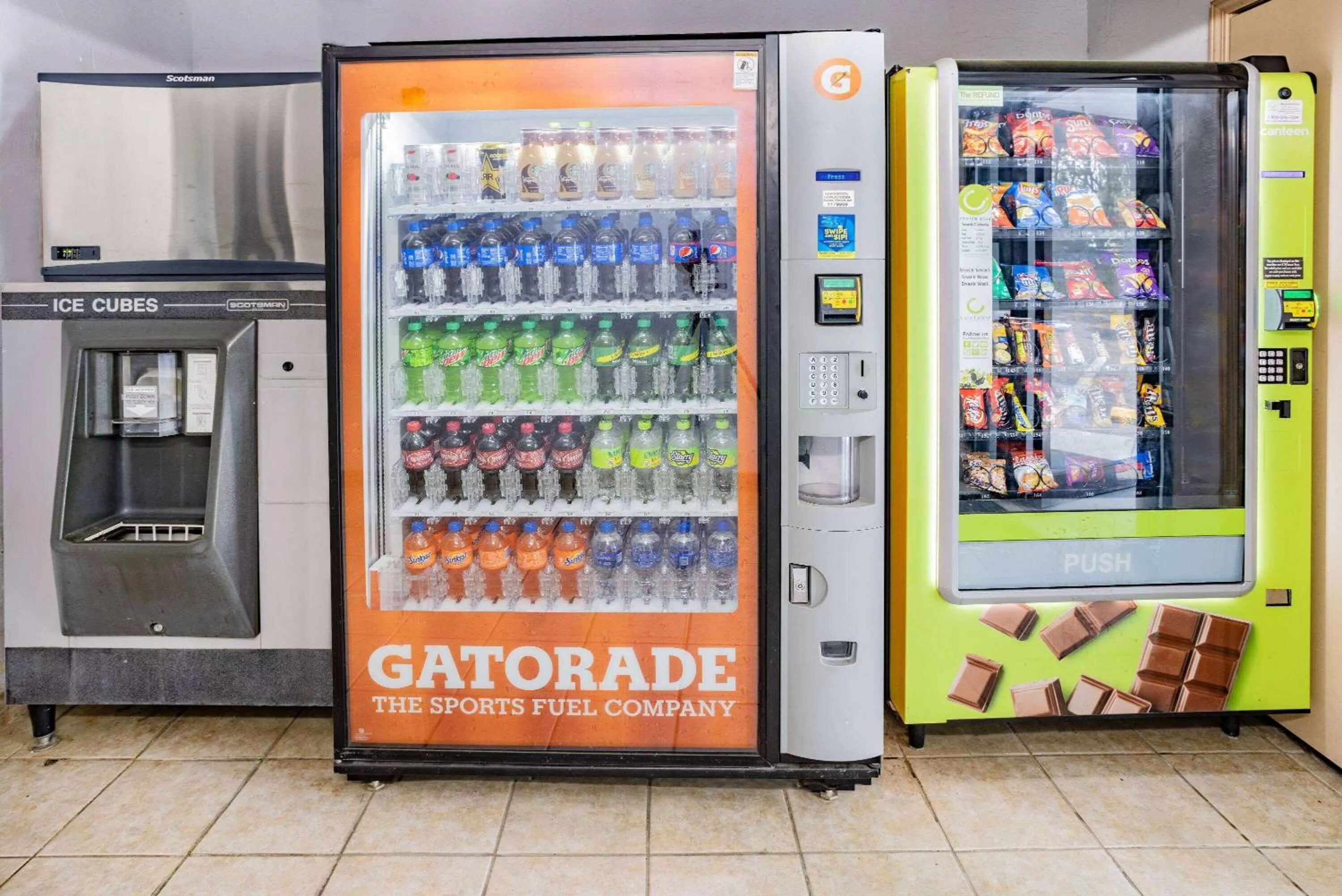 Food and drinks in Days Inn by Wyndham Raleigh Glenwood-Crabtree