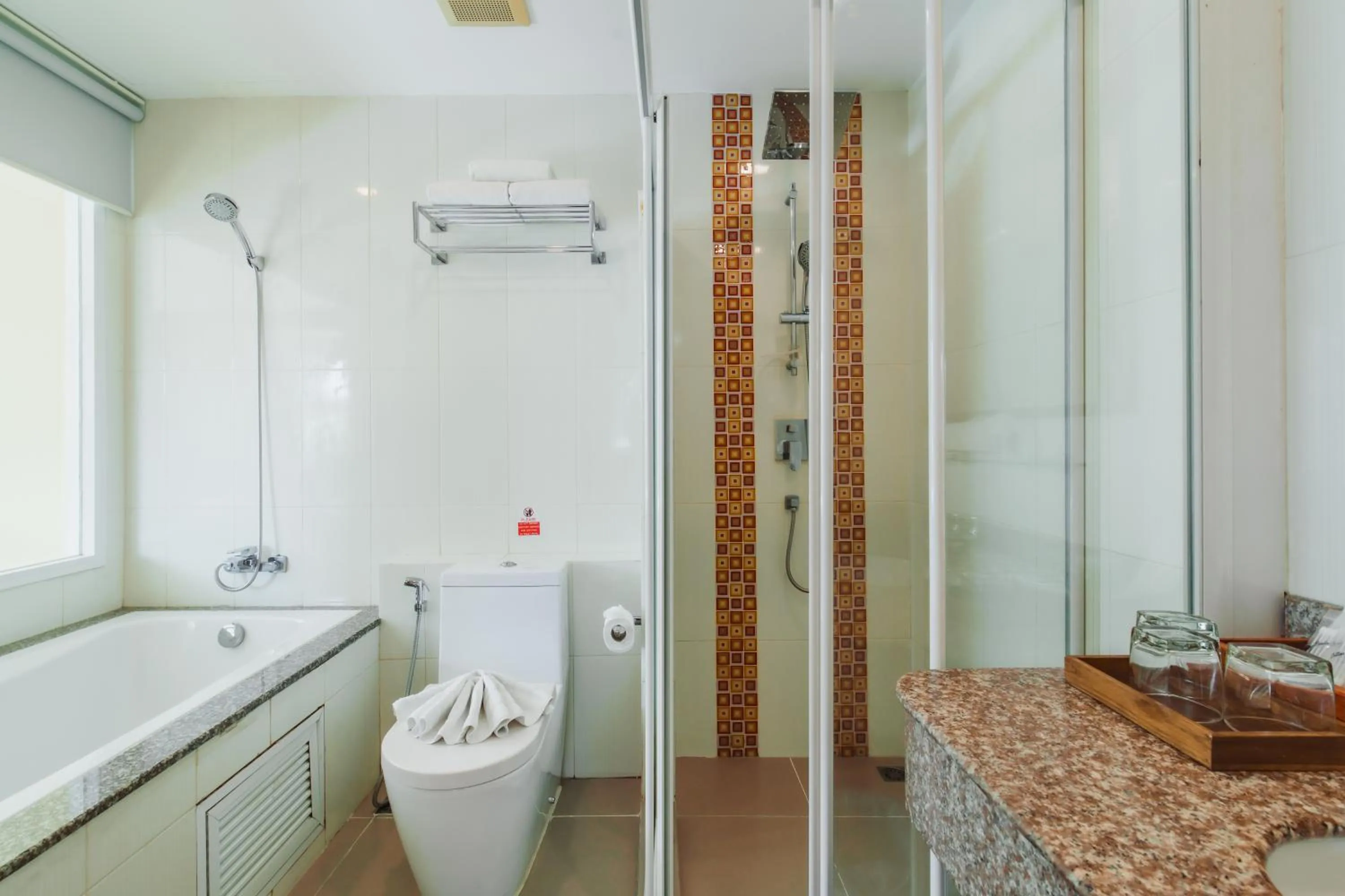 Shower in Elite Suites Patong