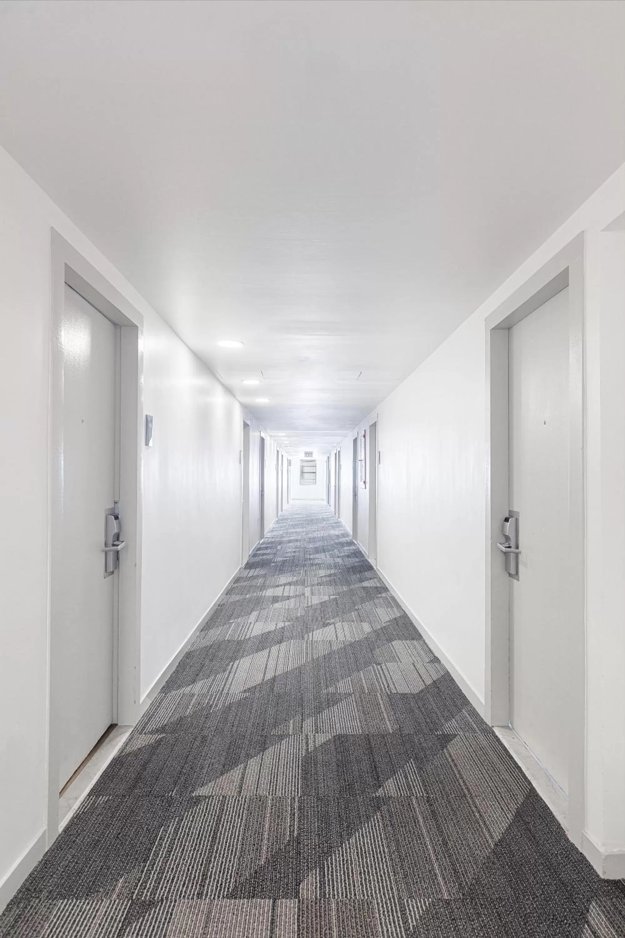 Townhouse by Luxurban