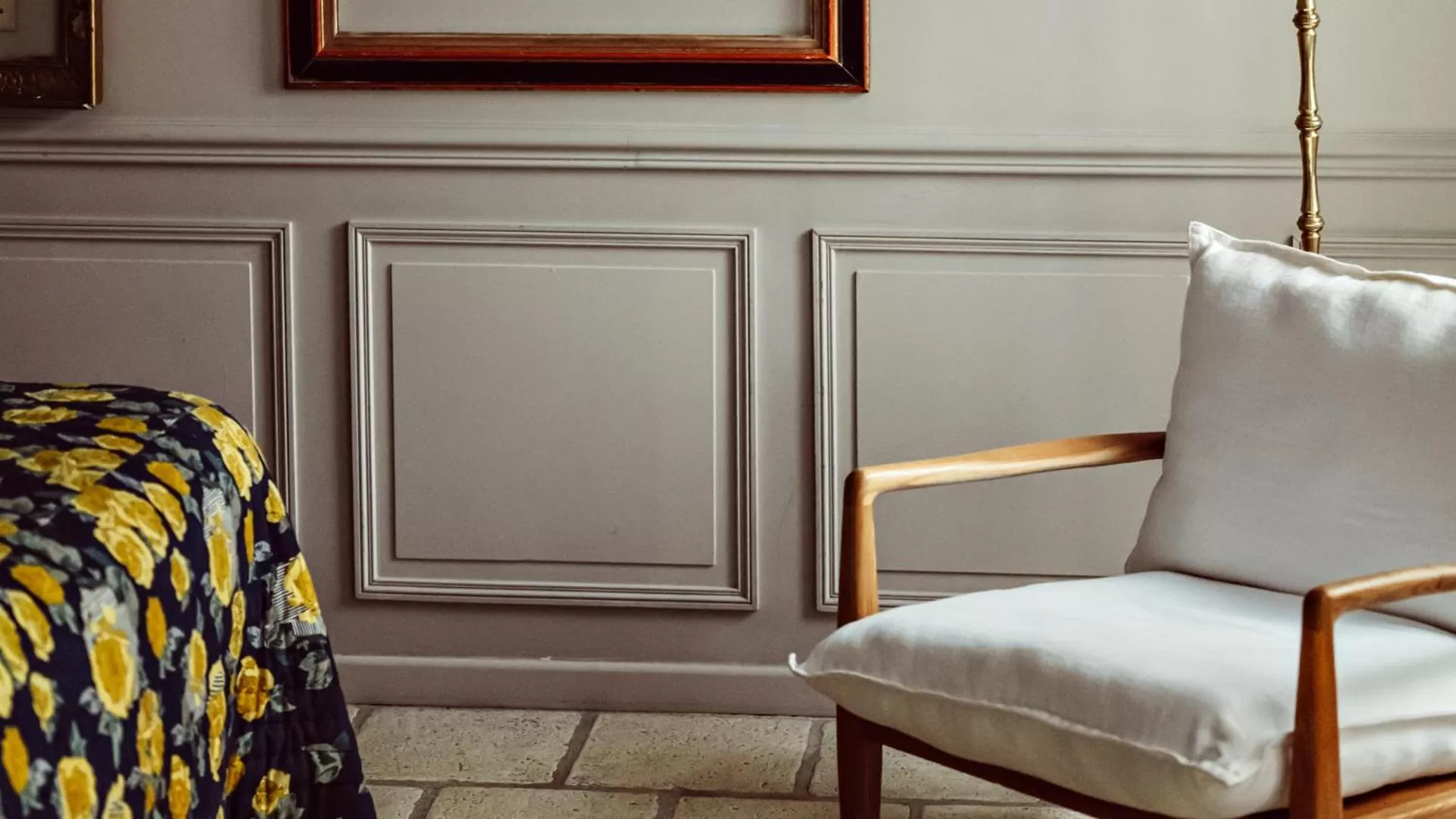 Bed in Maison Saintonge