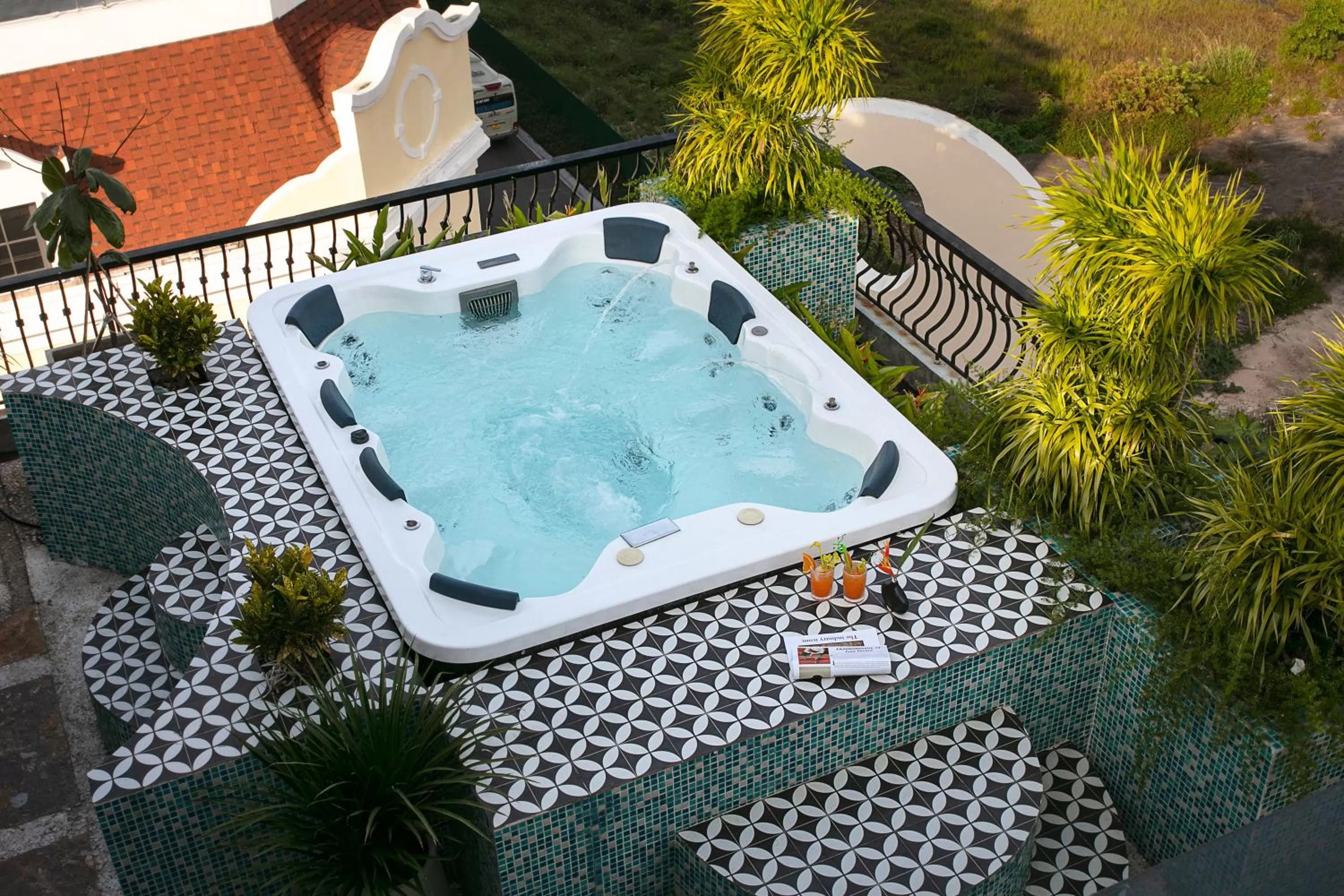 Bath in The Exquisite HaLong Hotel