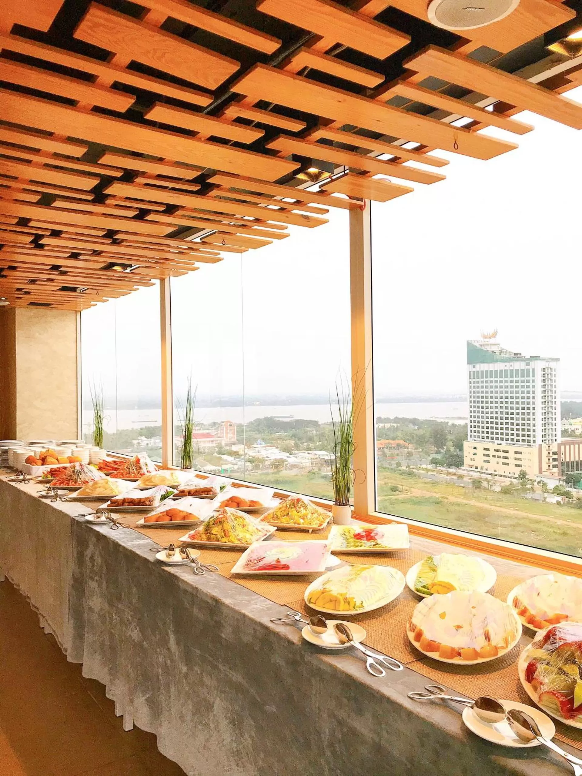 Holiday One Can Tho Hotel