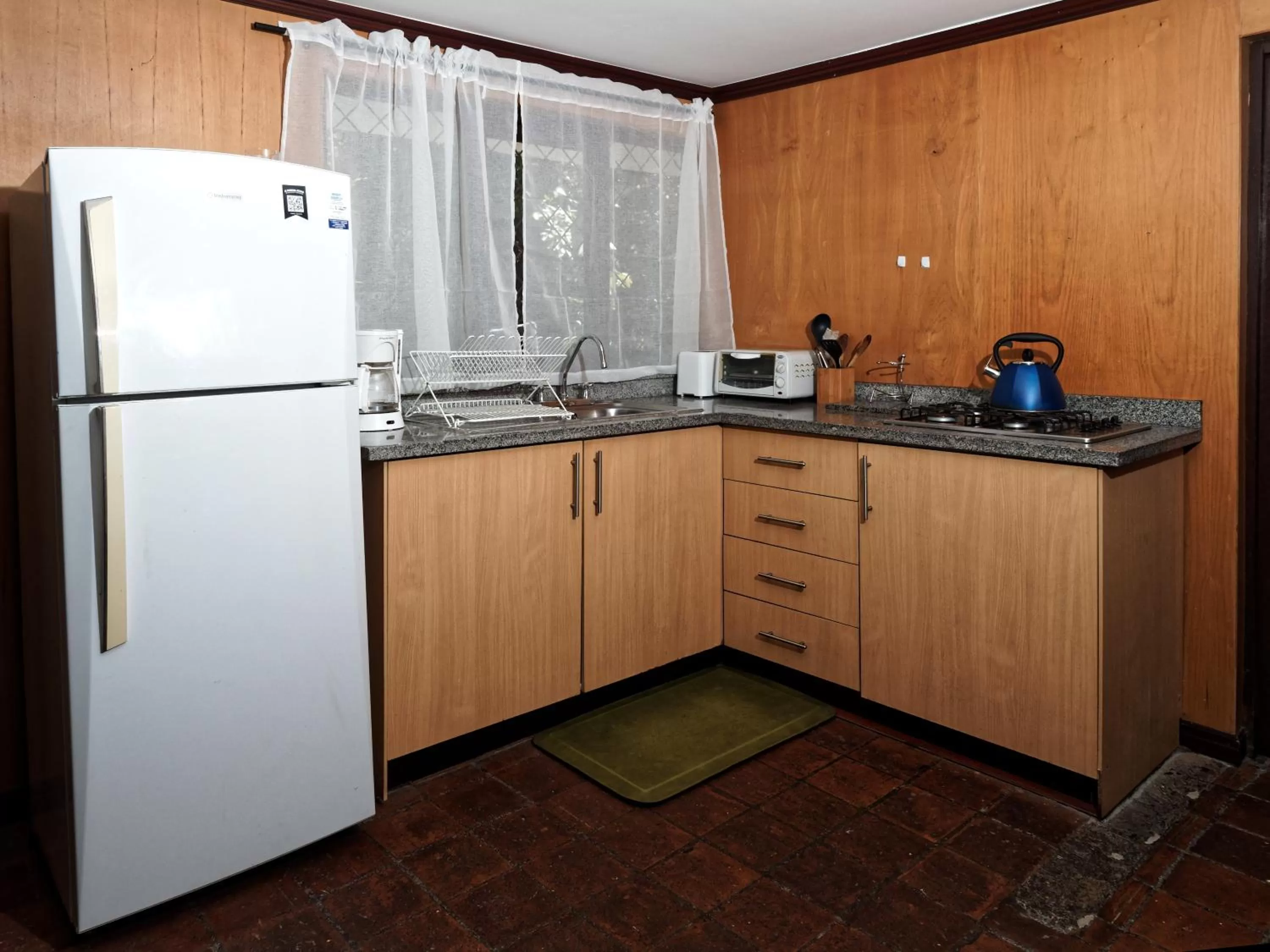 kitchen, Kitchen/Kitchenette in Apartamentos Otorongo Cuenca Ecuador
