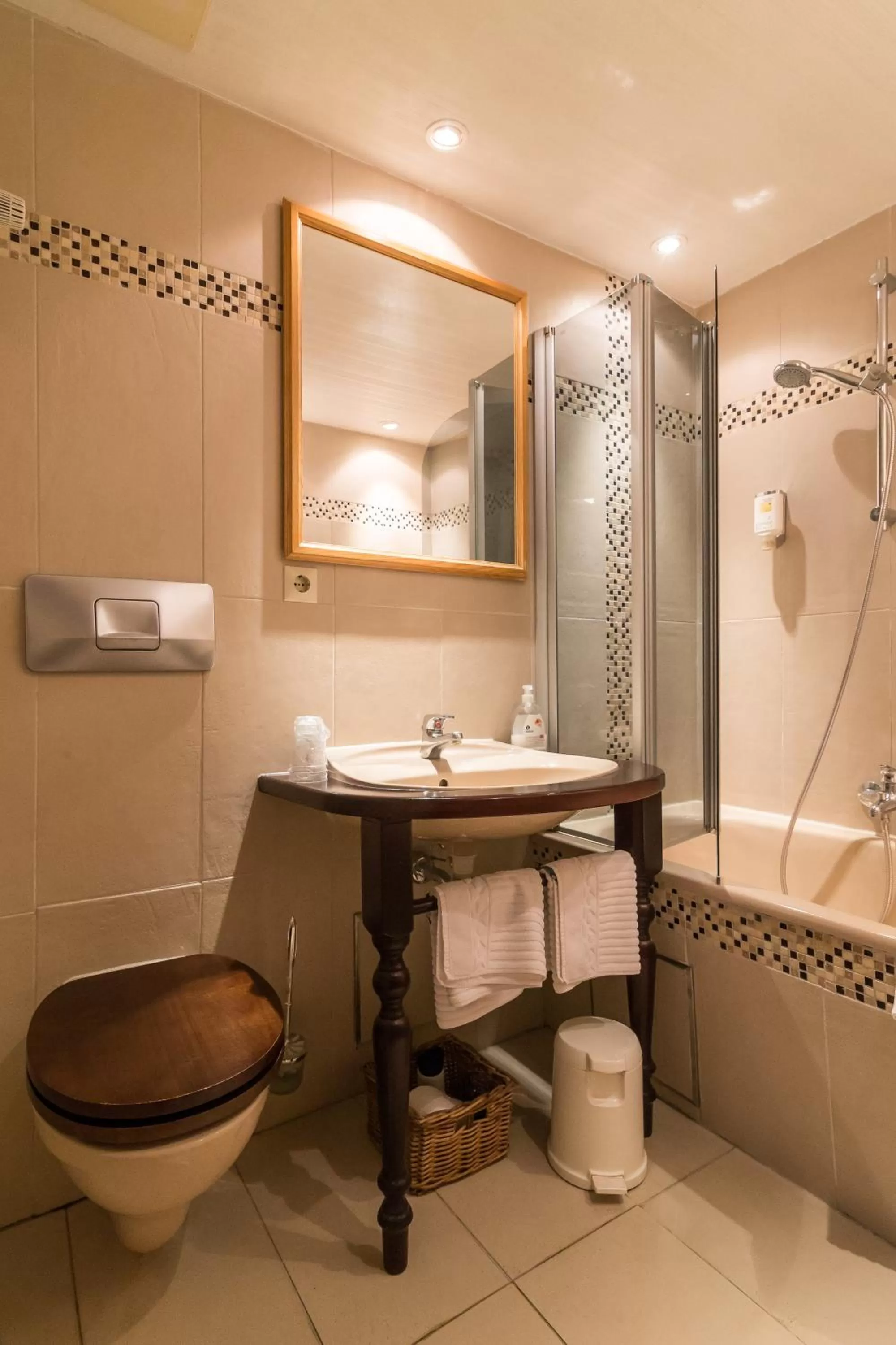 Bathroom in Thermen Hotel & Restaurant Bad Soden