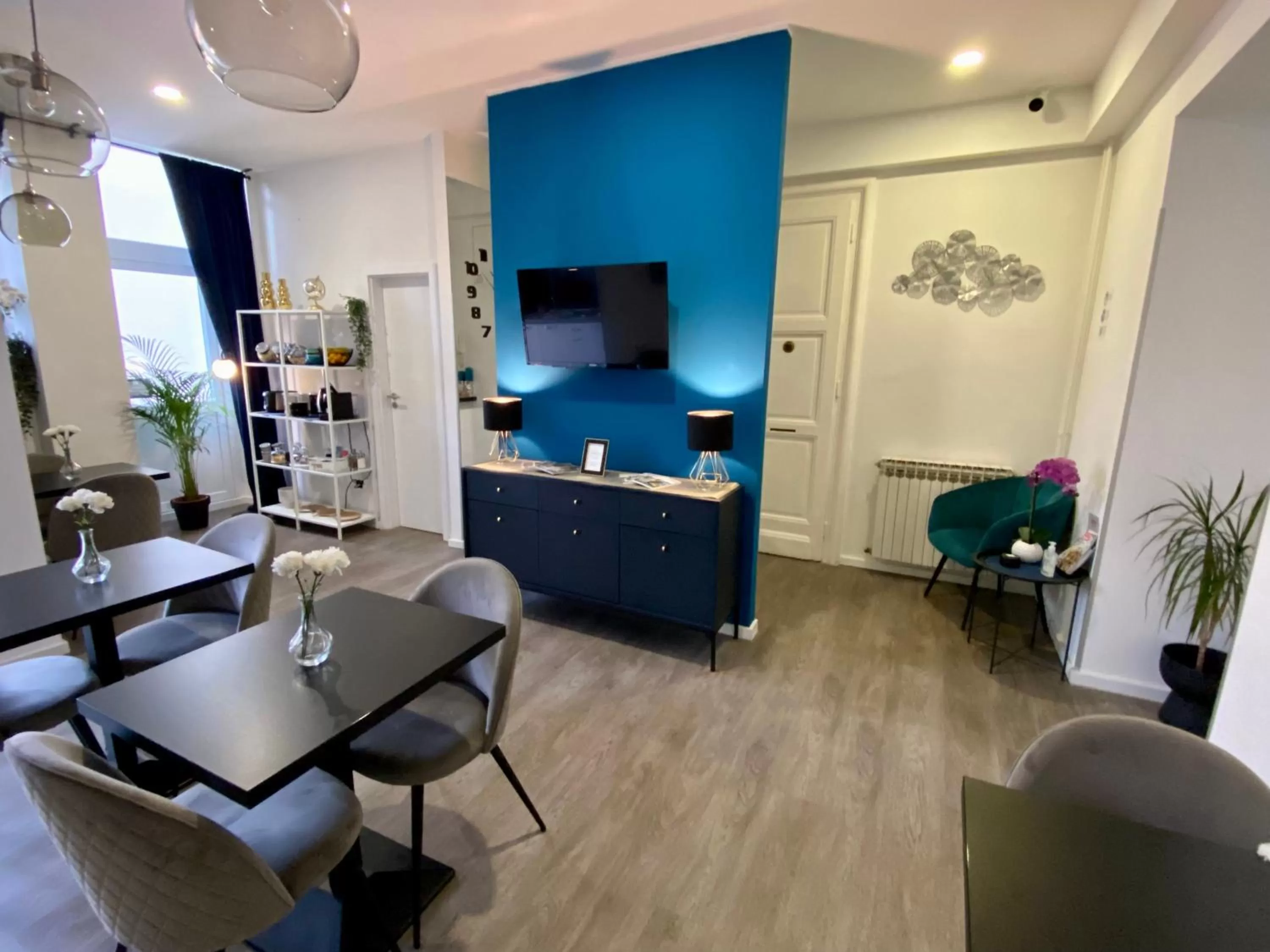 Dining Area in B&B Donji Grad