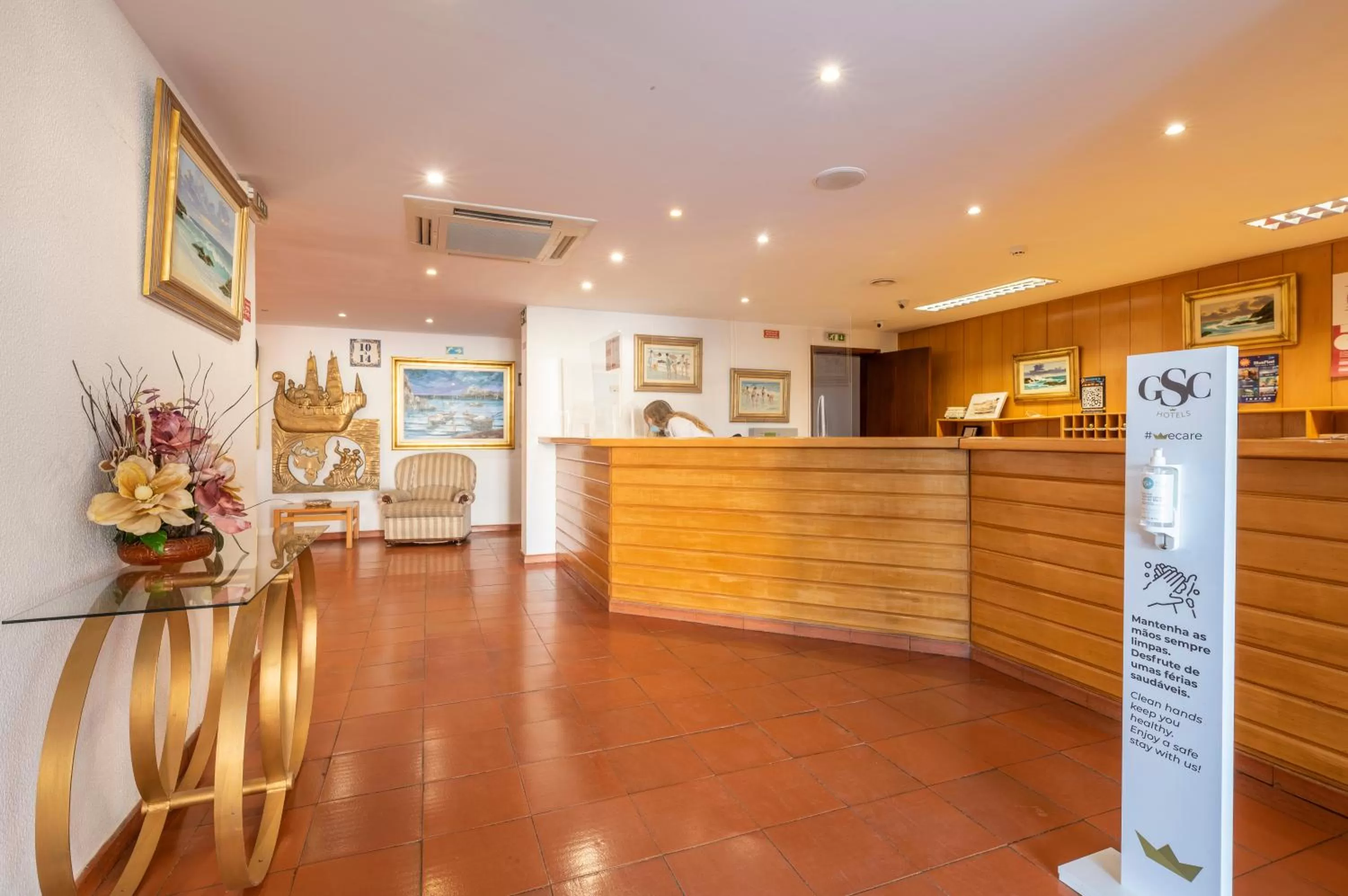 Lobby or reception in Aparthotel Navigator