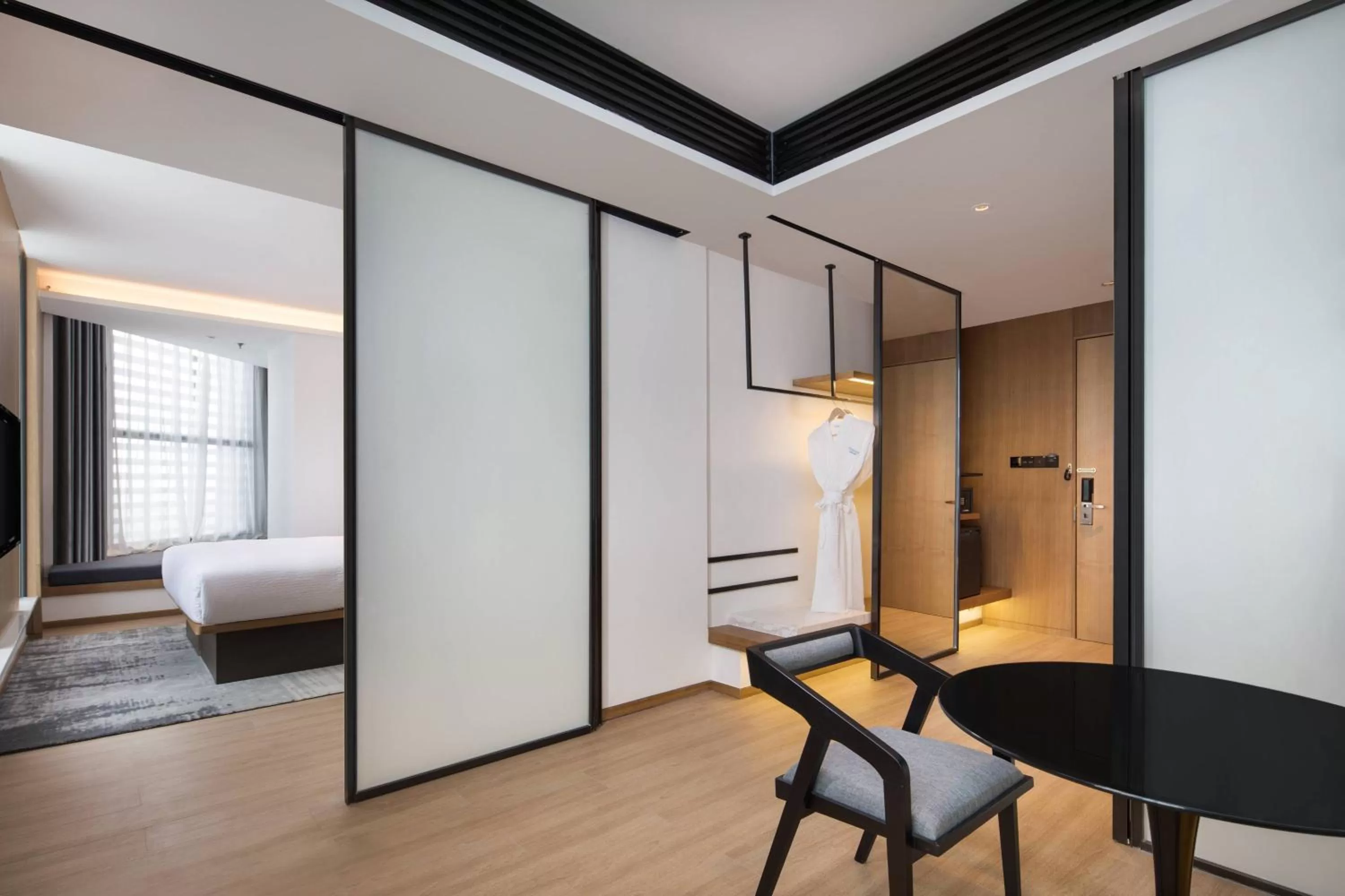 Photo of the whole room, Bed in Fairfield by Marriott Xi'an North Station