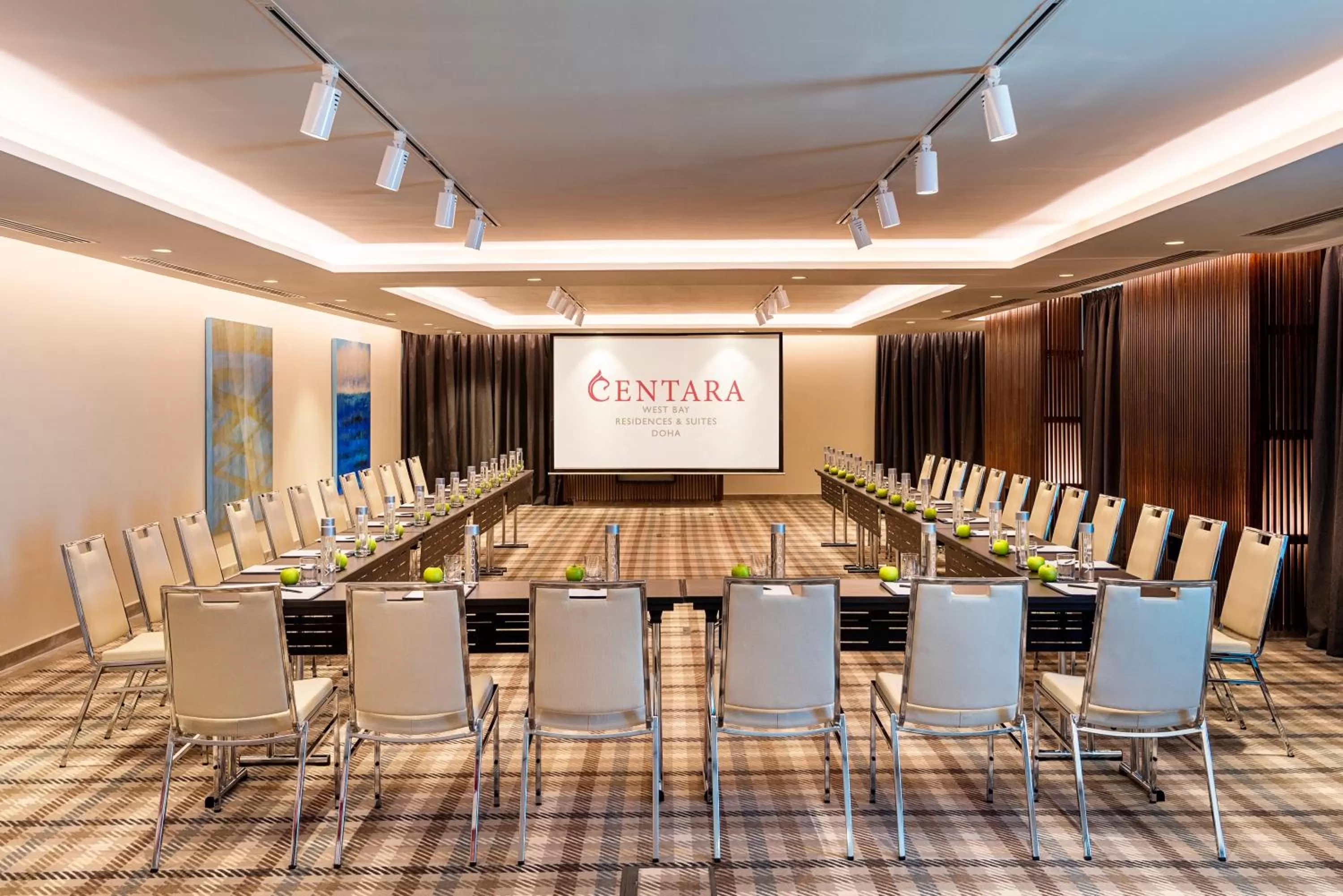 Business facilities in Centara West Bay Hotel & Residences Doha