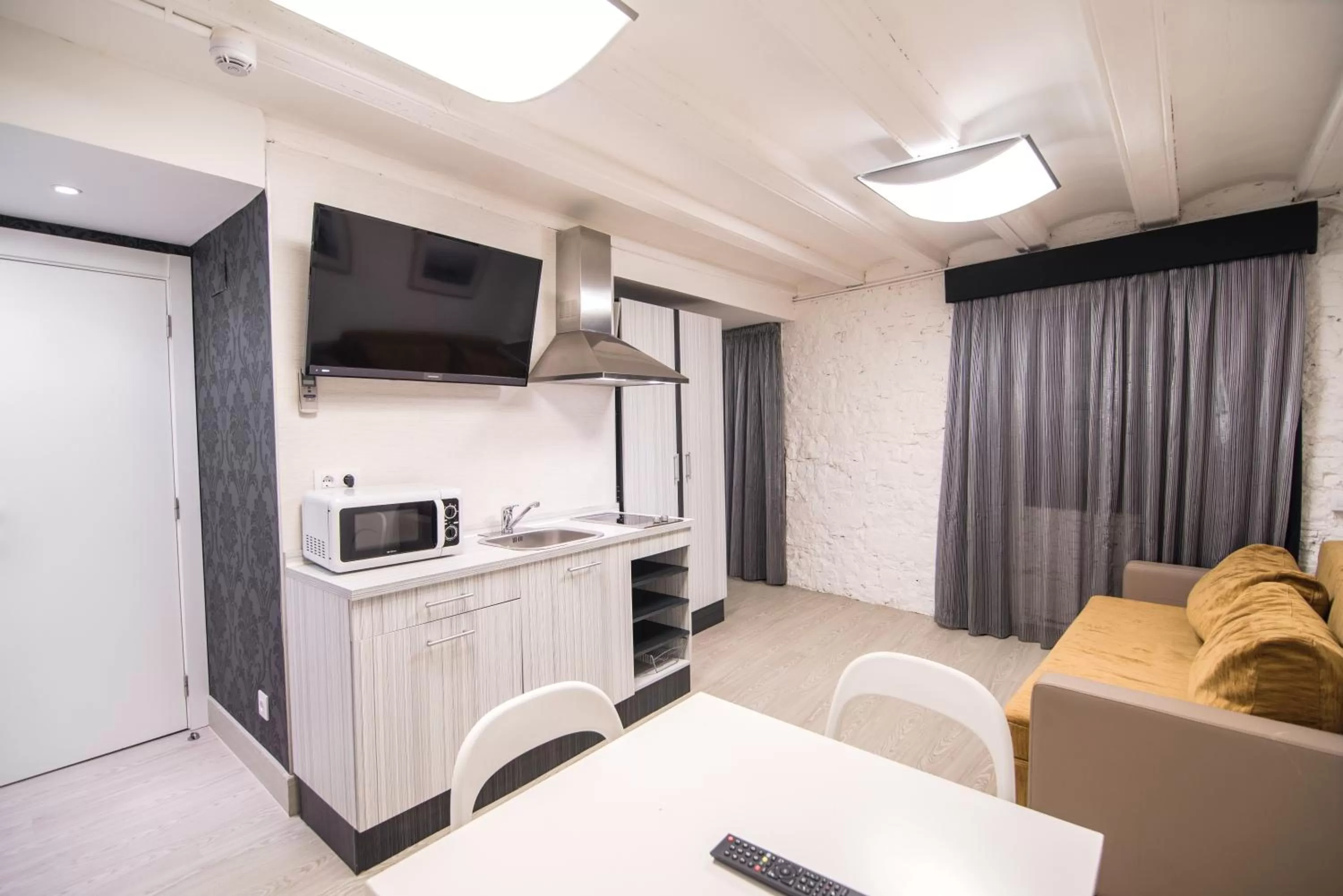 Apartment (6 Adults) in Petit Palace Boqueria Garden