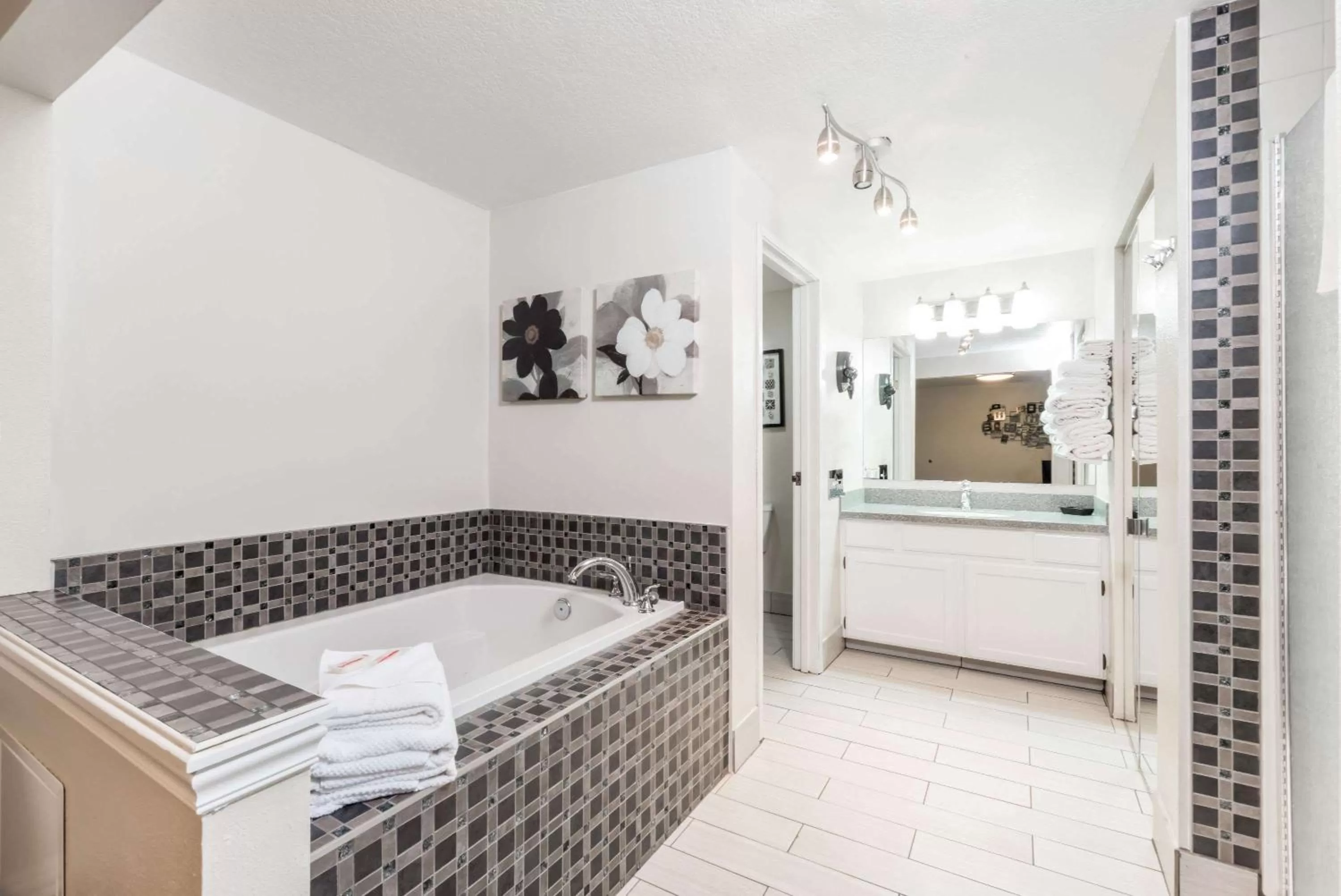 Bathroom in Super 8 by Wyndham Deadwood Black Hills Area