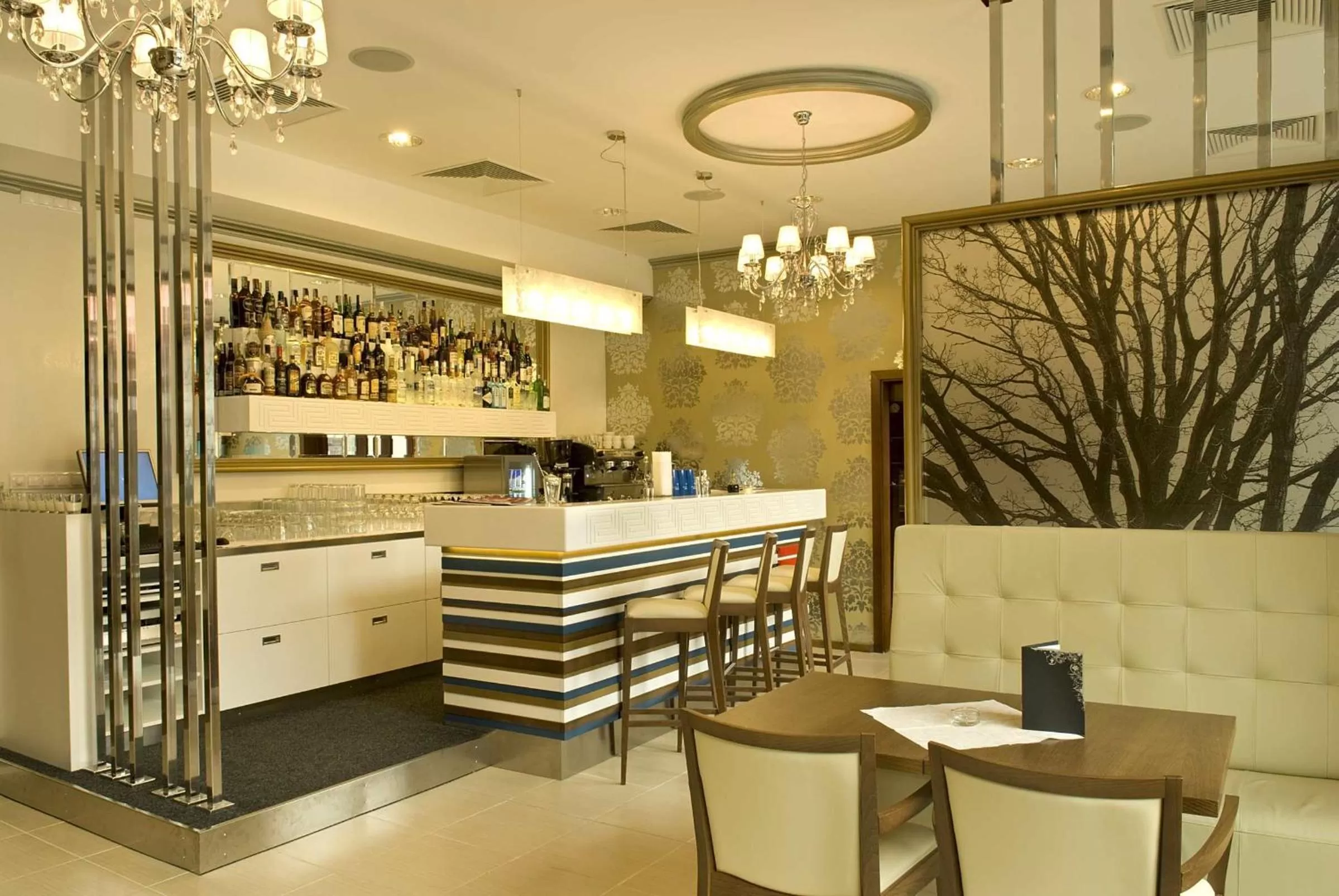 Lounge or bar in Hotel Academic