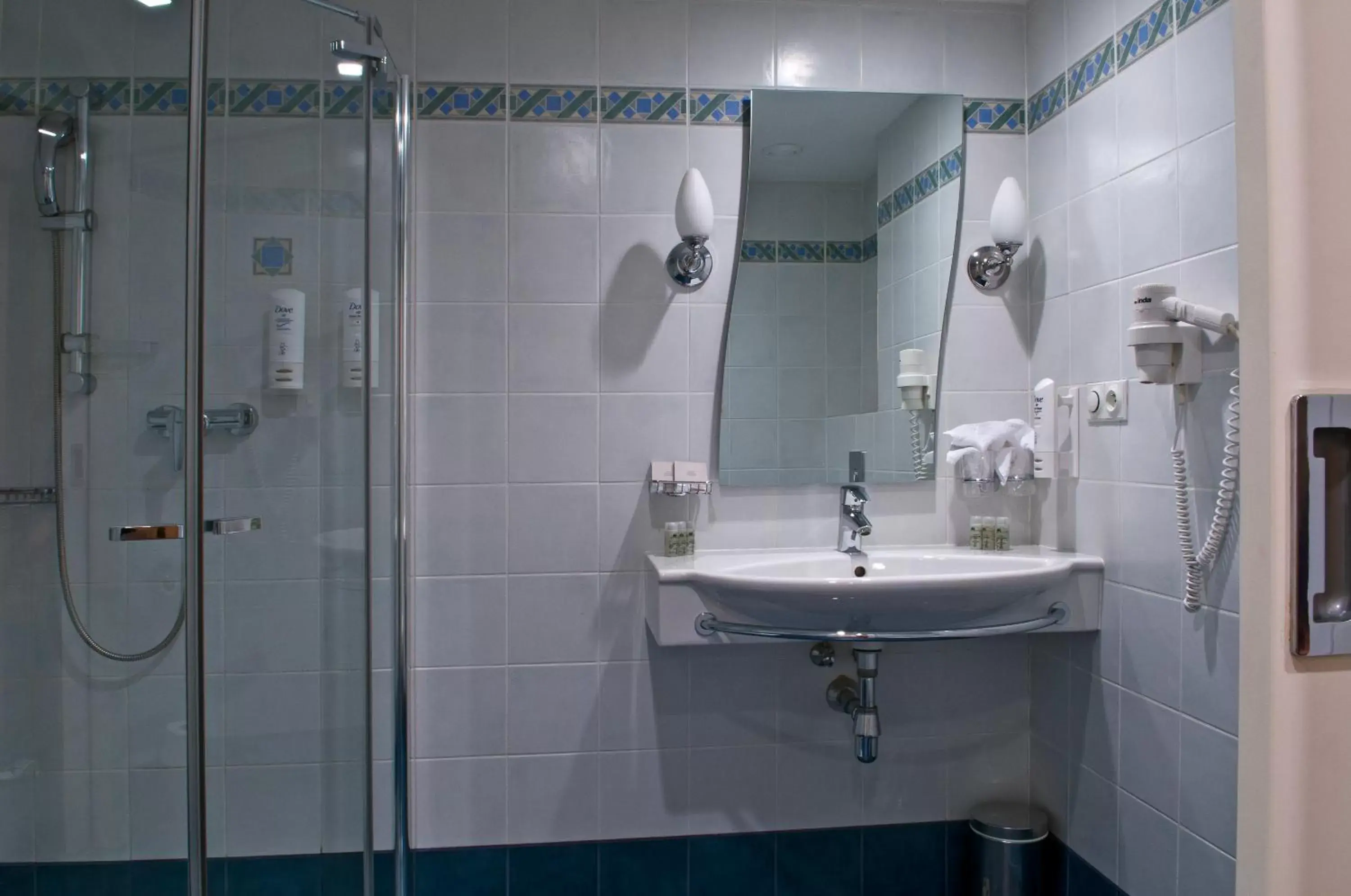 Standard Single Room in Imperial Hotel Ostrava Standard Single Room in Imperial Hotel Ostrava