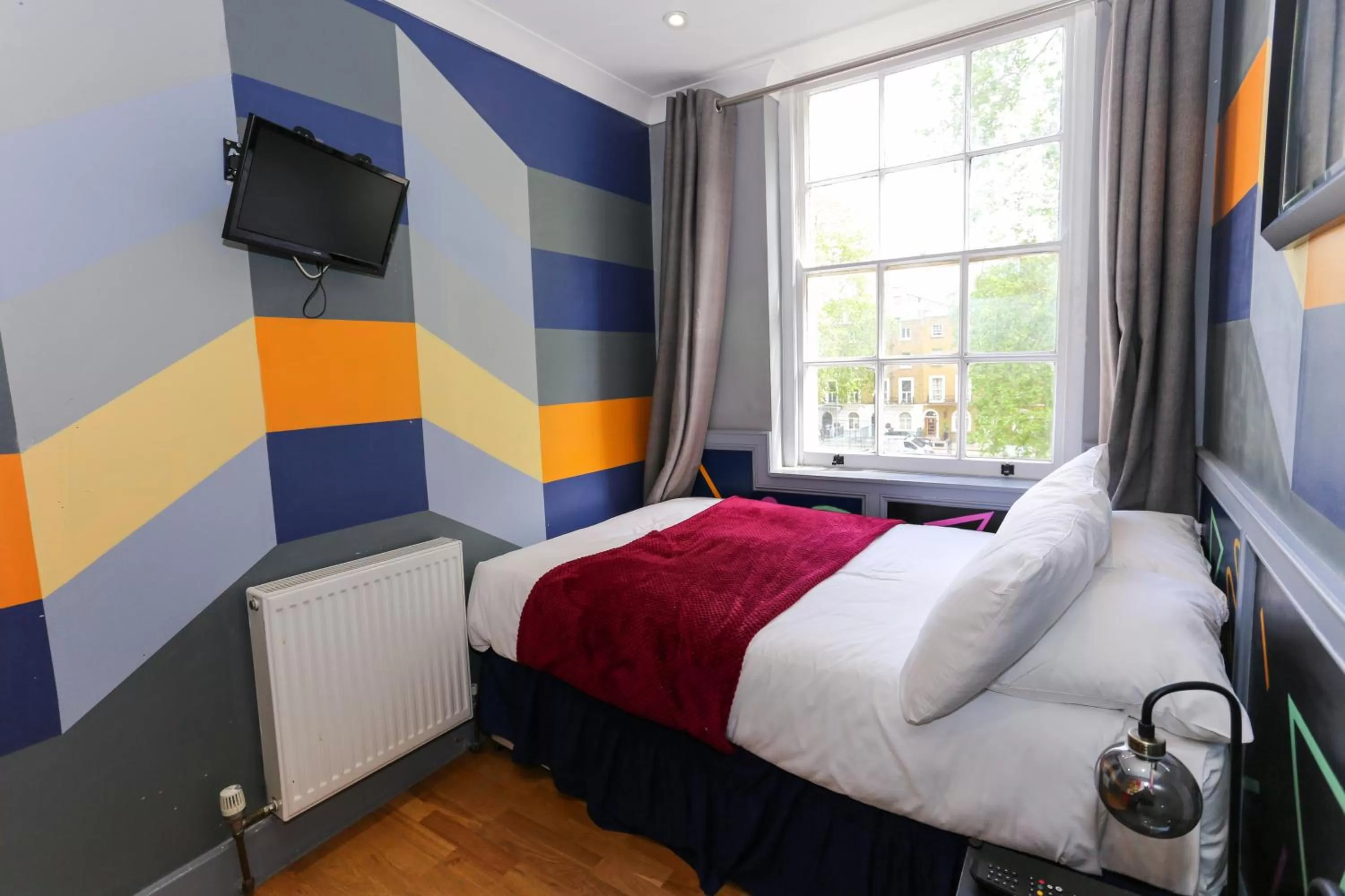 Bed in KX Rooms Kings Cross