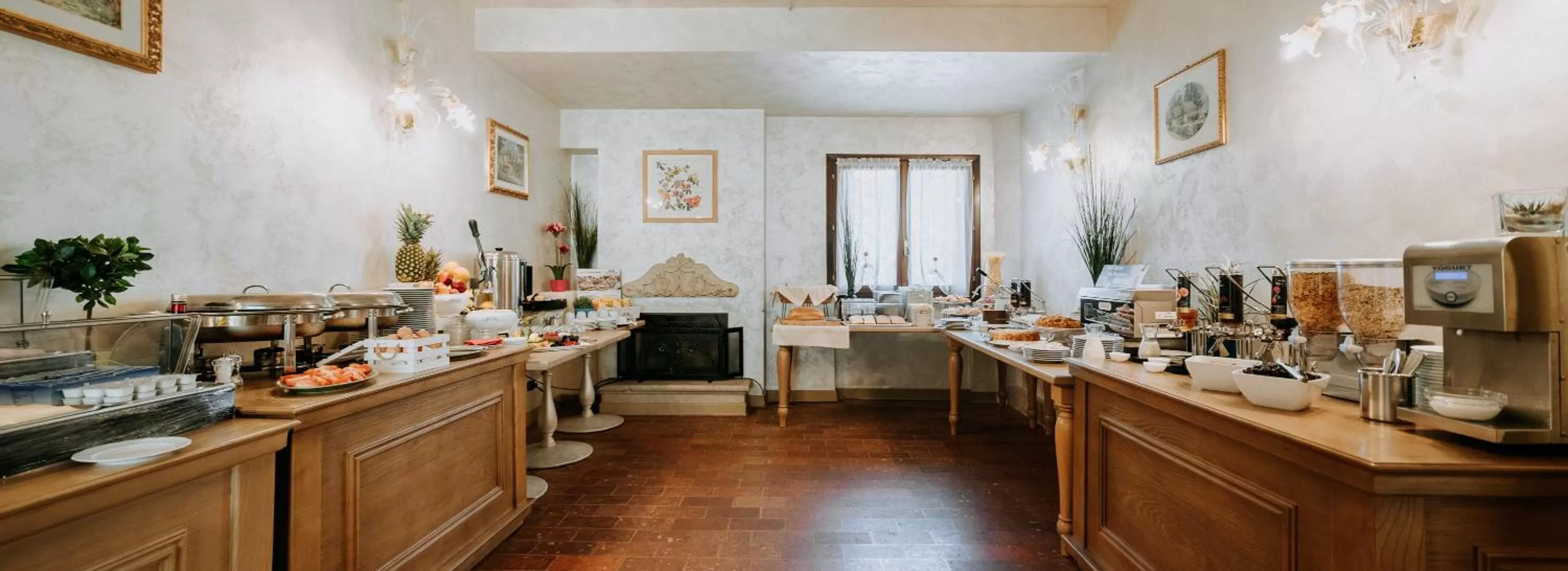 Breakfast in Hotel Villa Patriarca