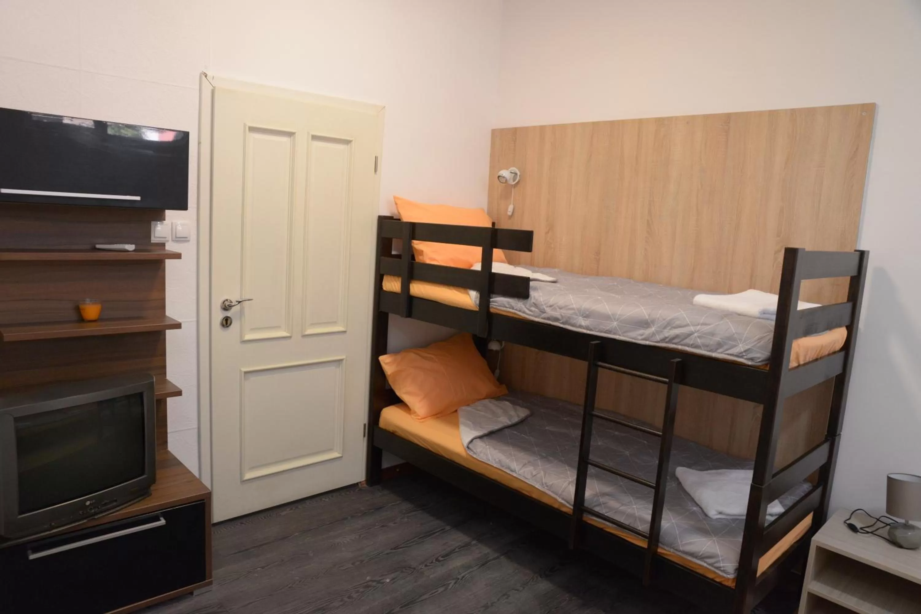 Bunk Bed in Guest House GOLDEN COIN