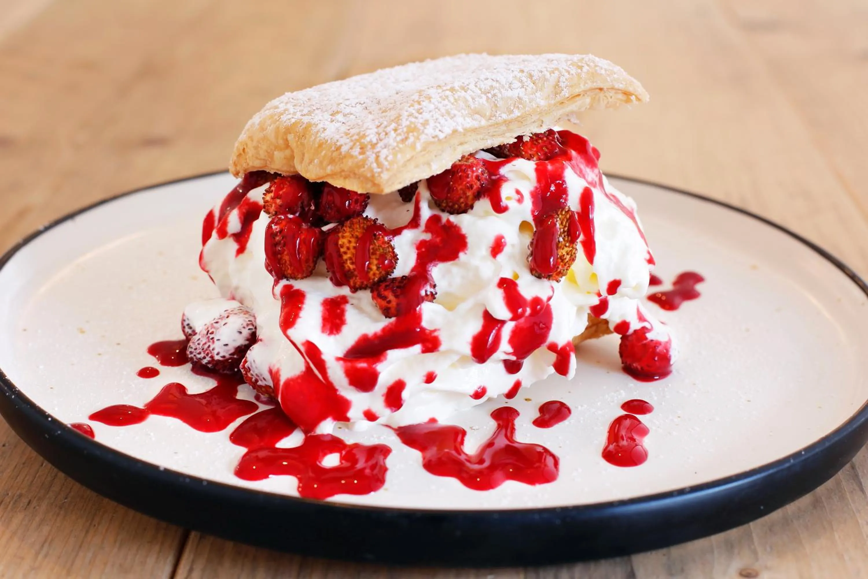 Food and drinks in Hostal Ses Negres