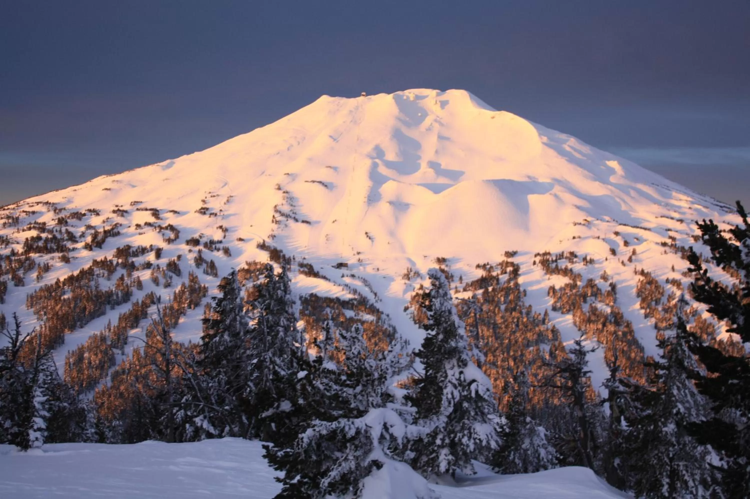 Skiing in Riverhouse Lodge