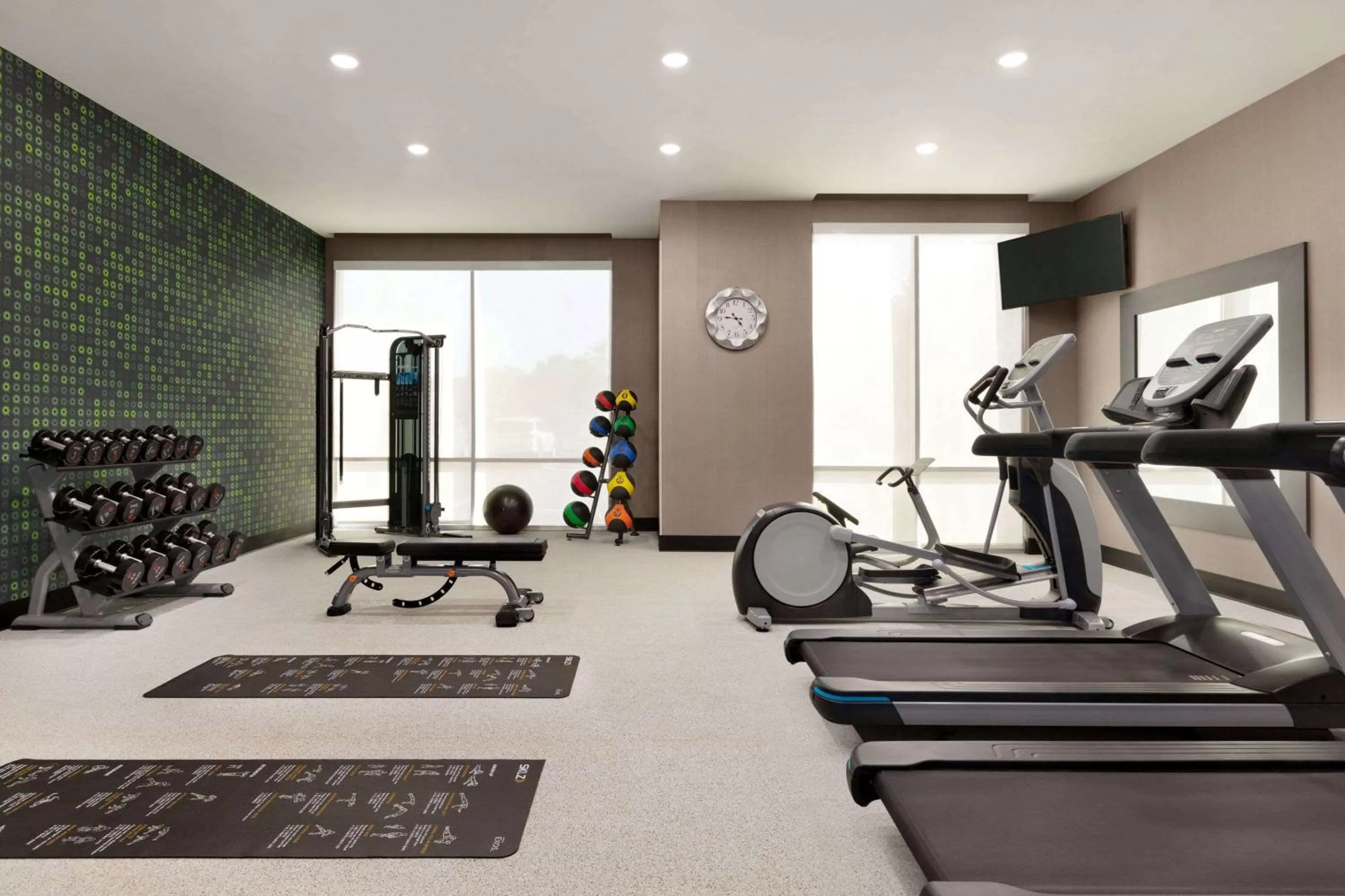 Fitness centre/facilities in La Quinta by Wyndham Gainesville
