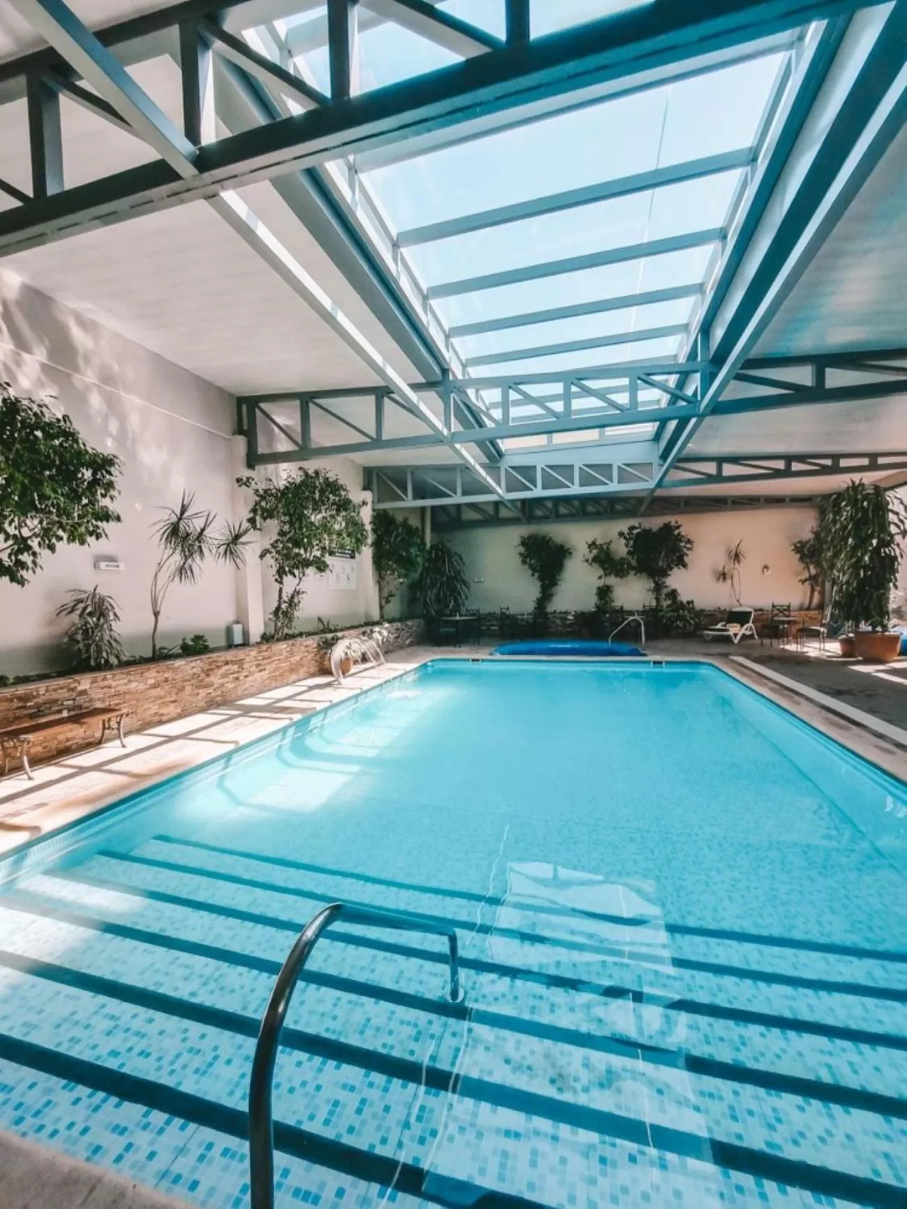 Swimming pool in Casa Real Hotel