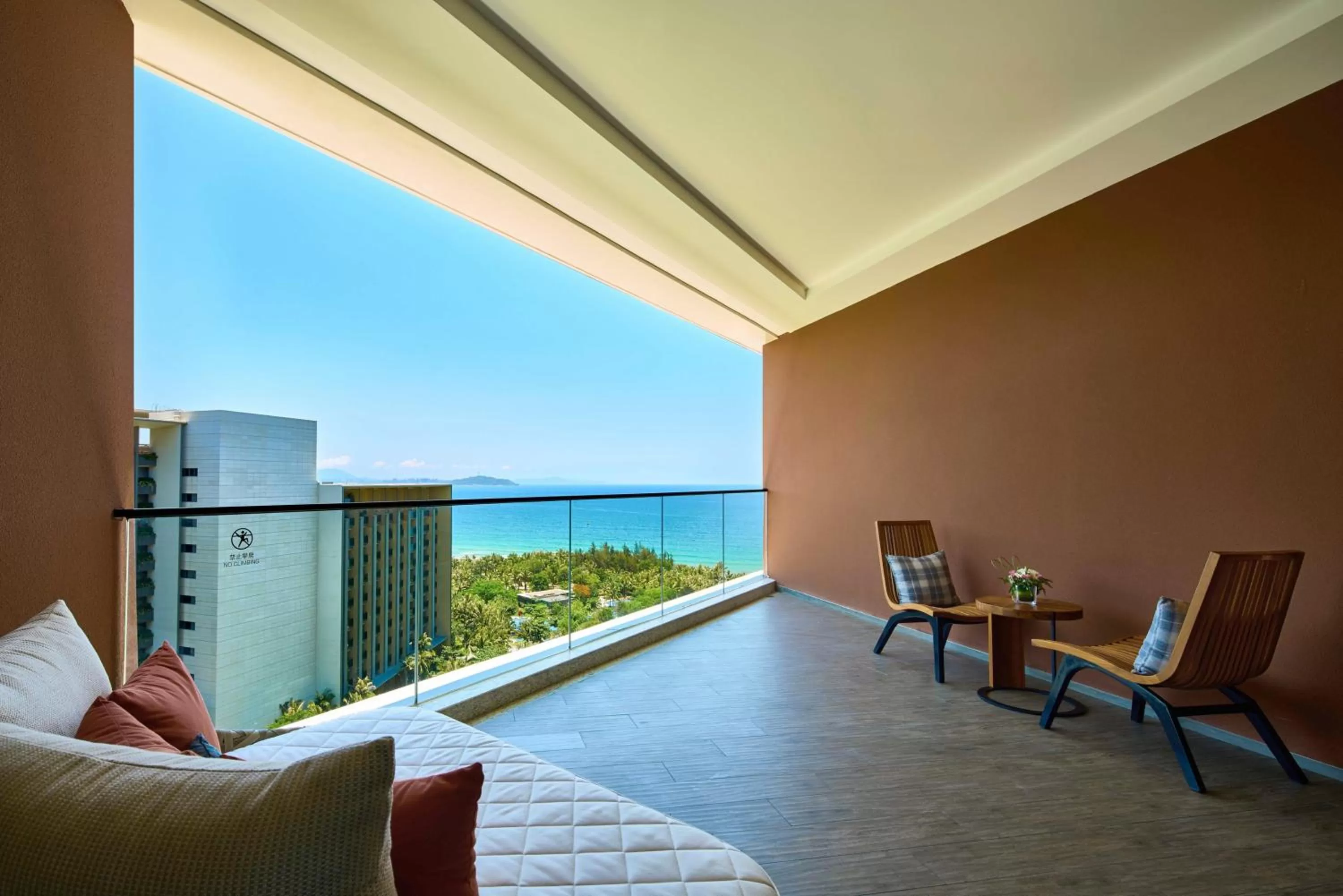 Photo of the whole room in Crowne Plaza Sanya Haitang Bay Resort by IHG