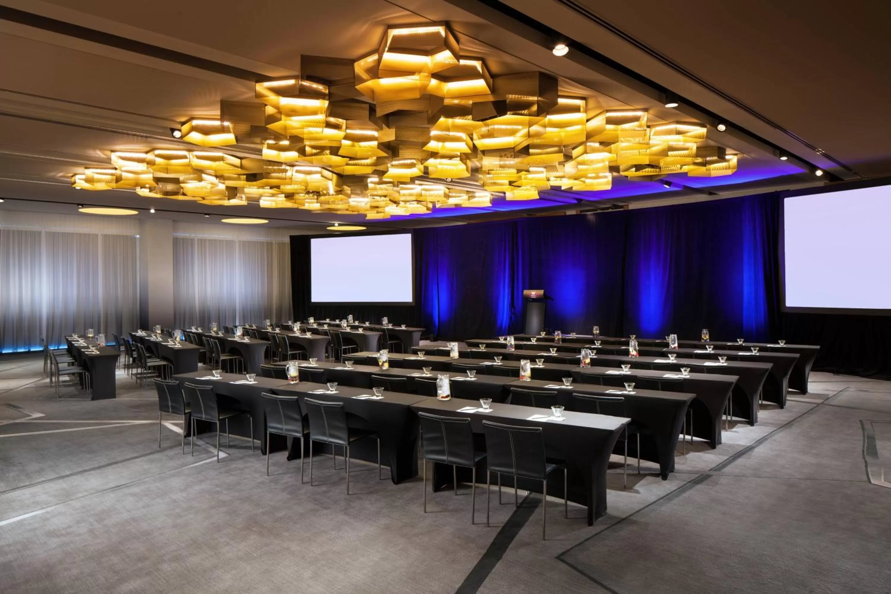 Meeting/conference room in W Dallas