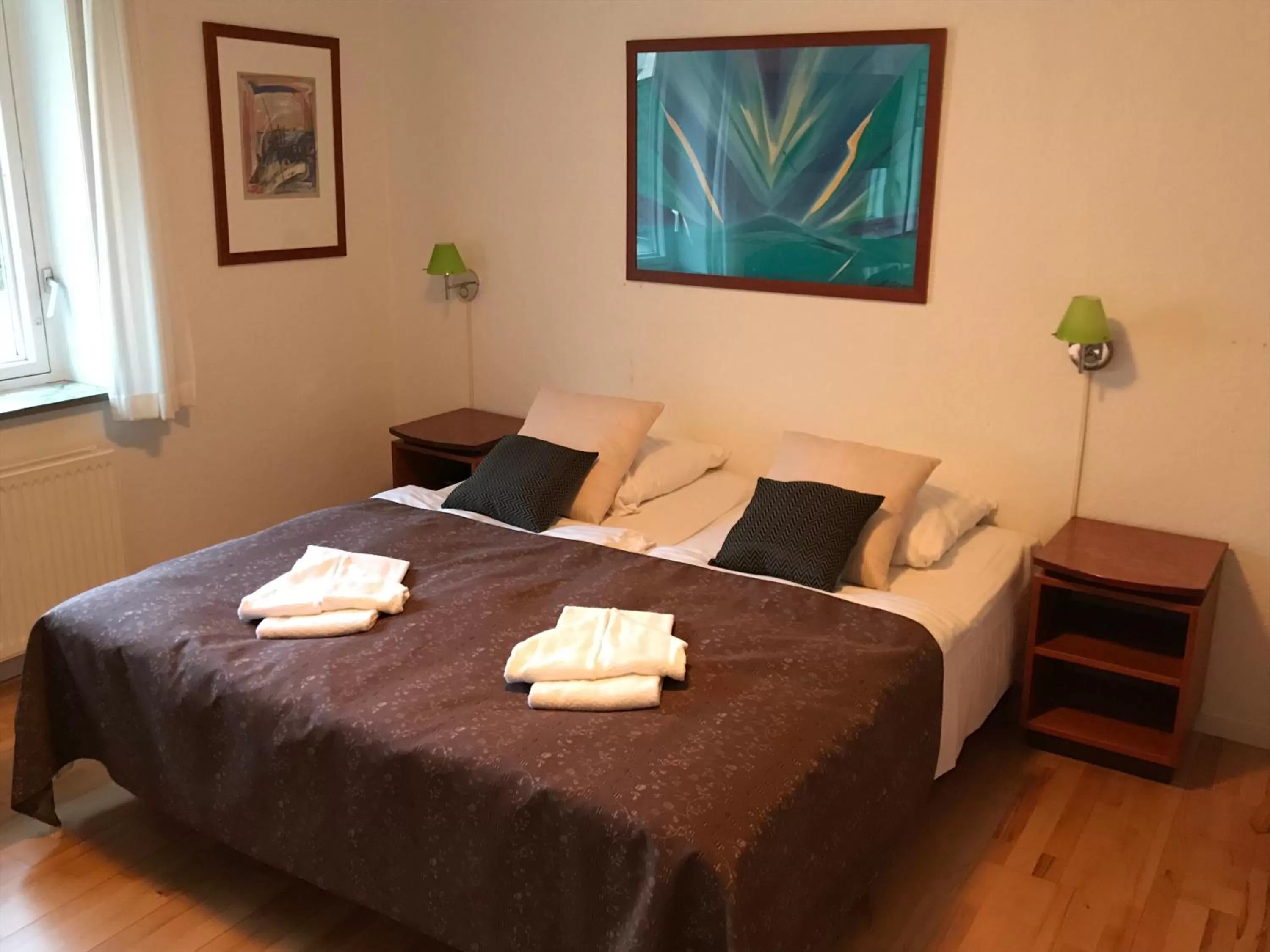 Bed in Hotel Frøslev Kro