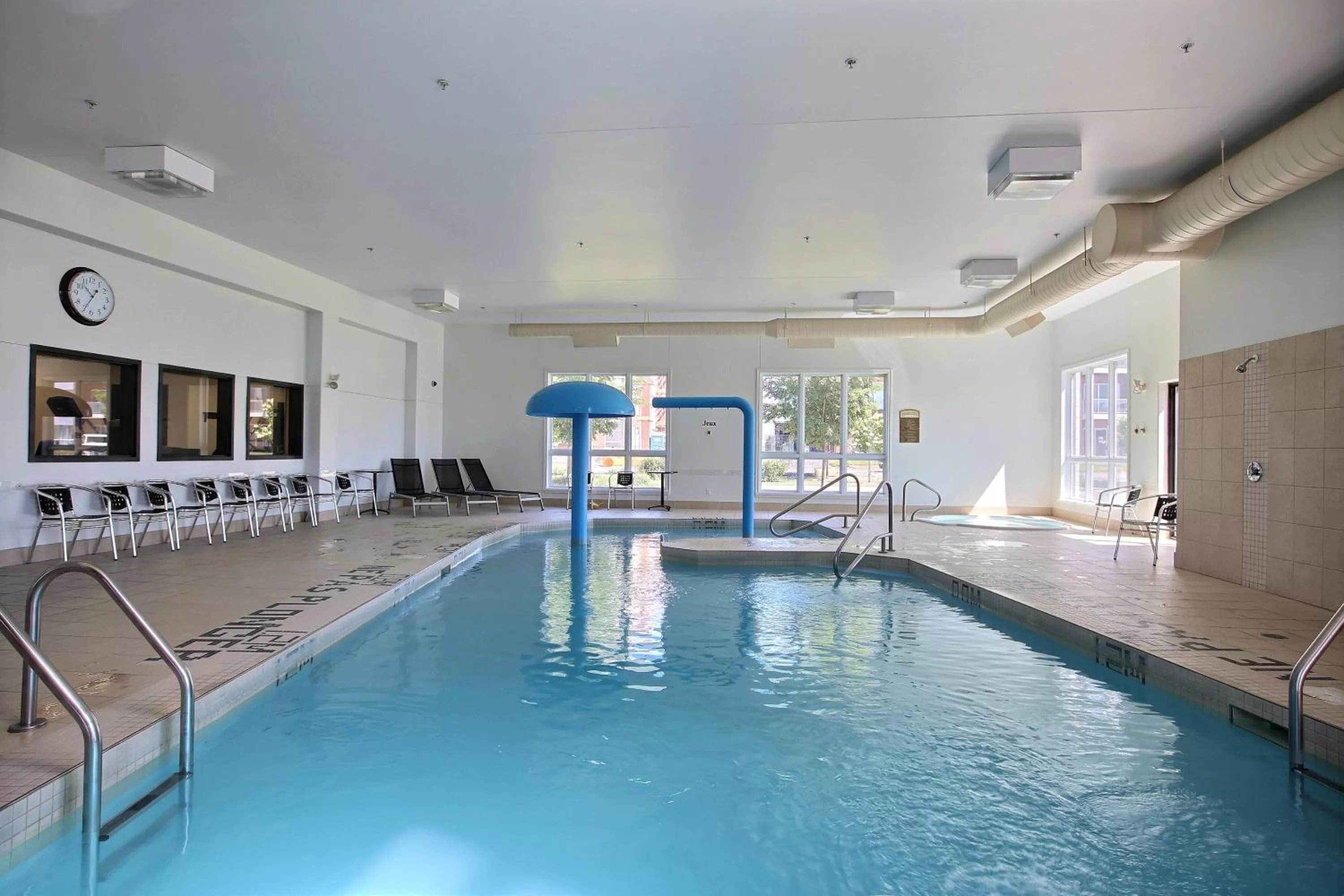 Swimming pool in Super 8 by Wyndham Lachenaie/Terrebonne