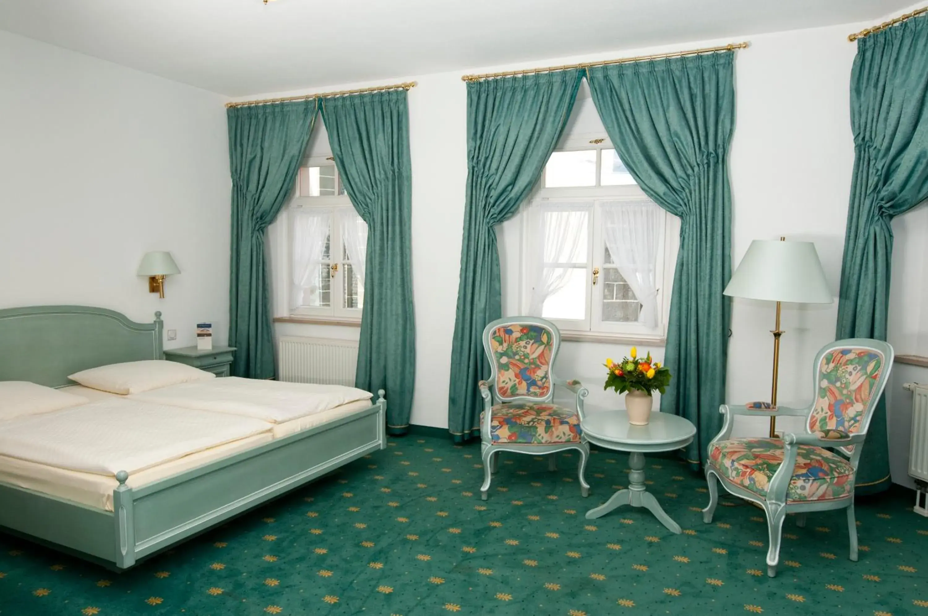 Classic Double Room in Hotel GARNI Residenz Am Markt Meißen Classic Double Room in Hotel GARNI Residenz Am Markt Meißen