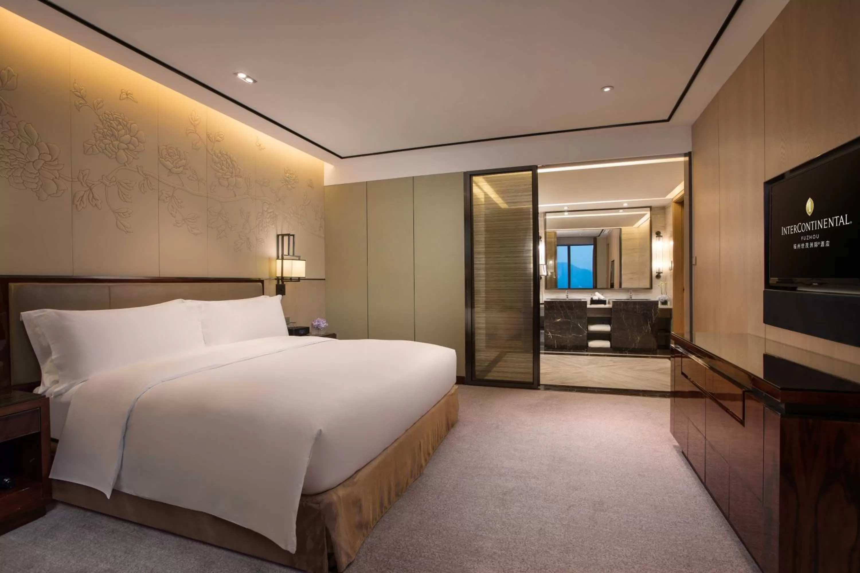 Bedroom, Bed in InterContinental Fuzhou