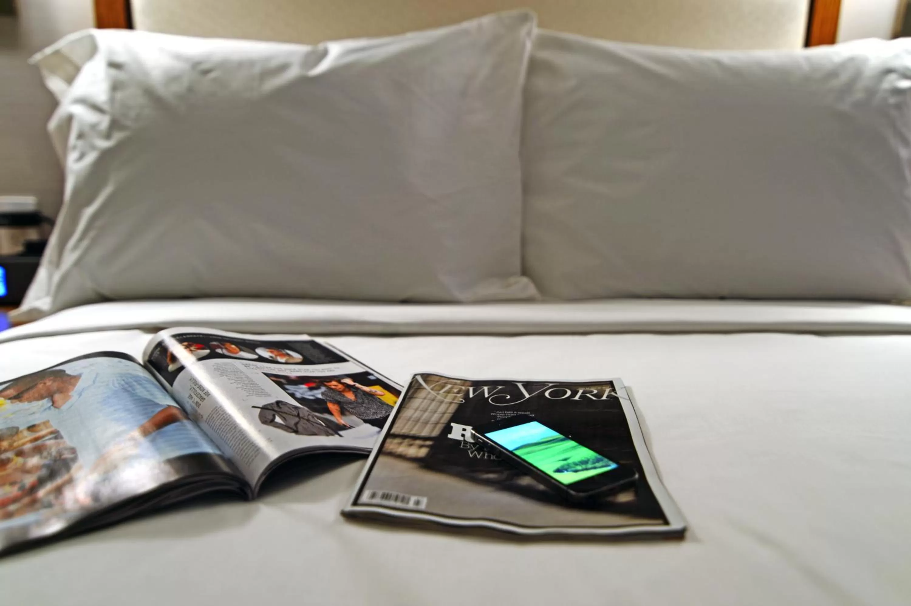 Bedroom, Bed in Edge Hotel Washington Heights