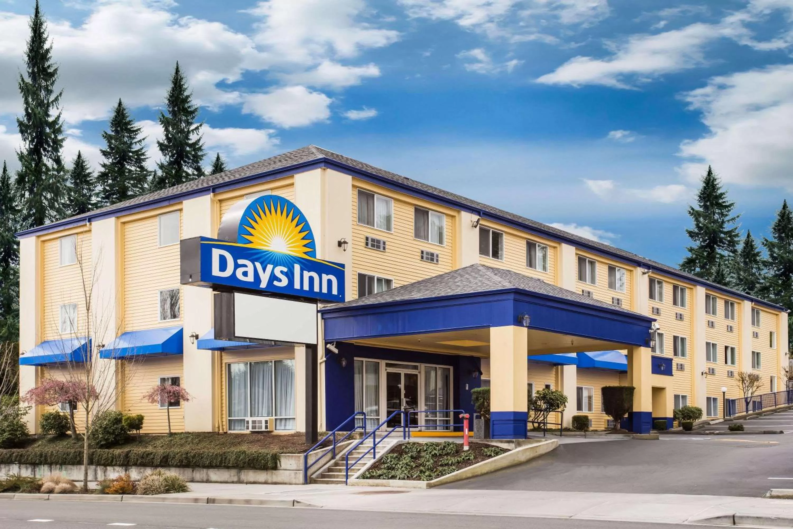 Property building in Days Inn by Wyndham Seattle Aurora