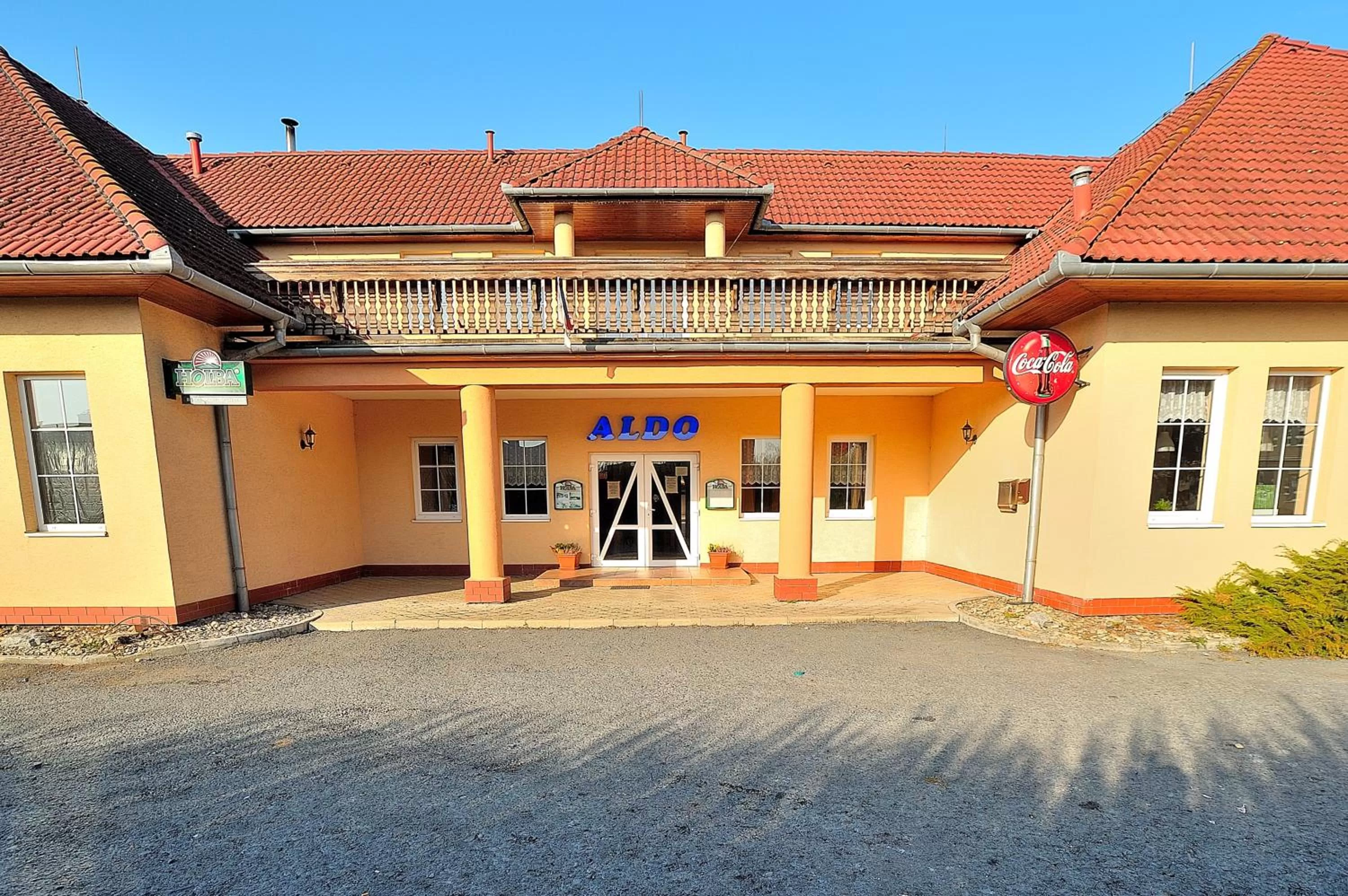 Property building in Hotel Aldo