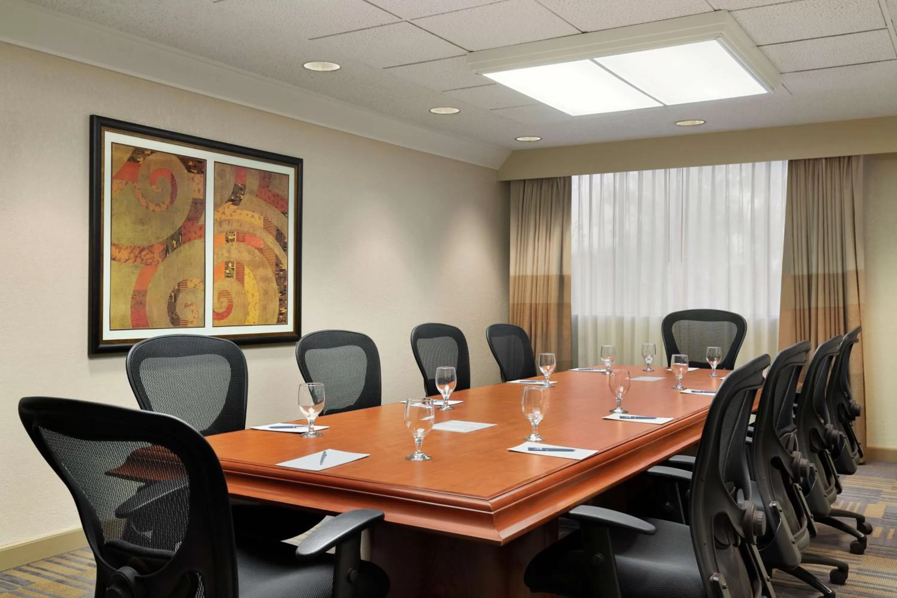 Meeting/conference room in Embassy Suites by Hilton Phoenix Tempe