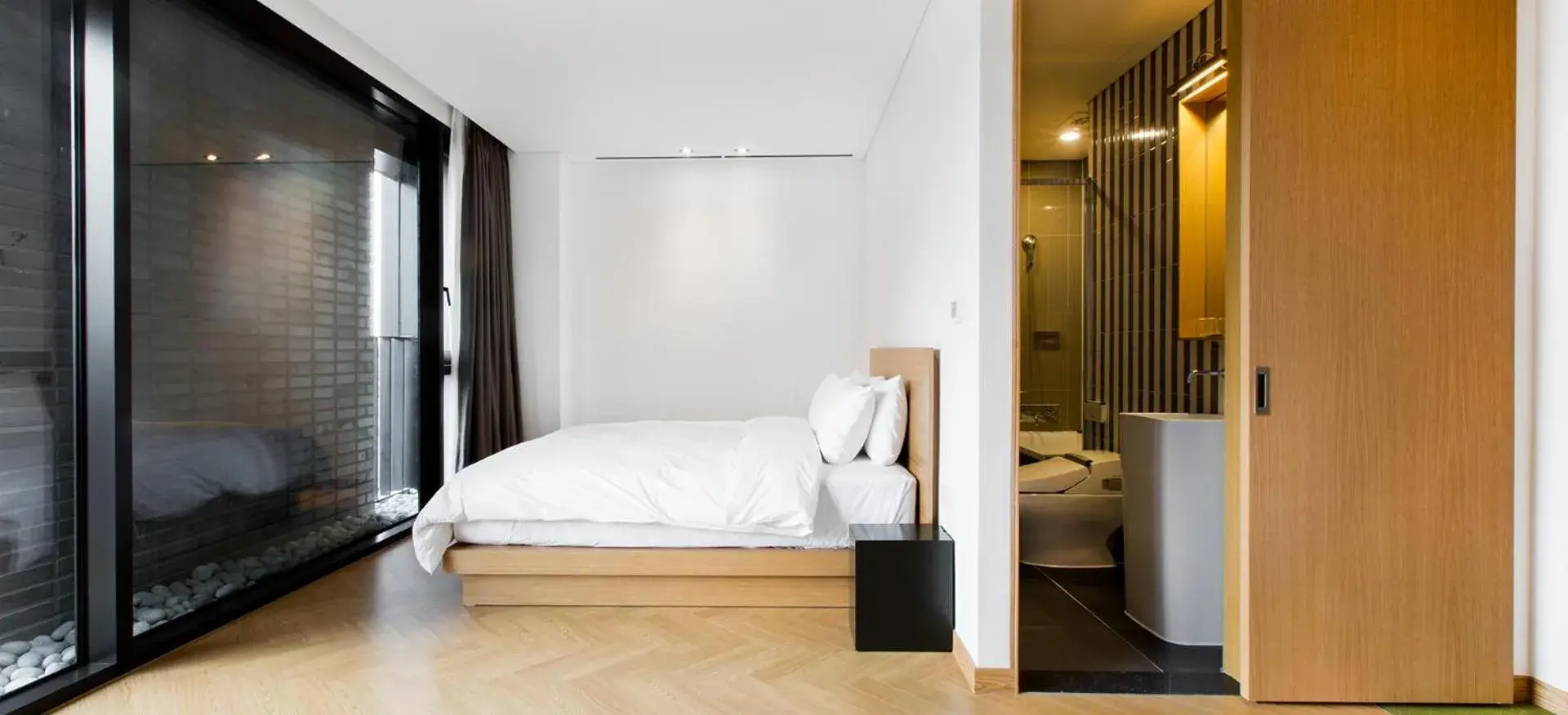 Superior King Room in Handpicked Hotel & Collections Superior King Room in Handpicked Hotel & Collections