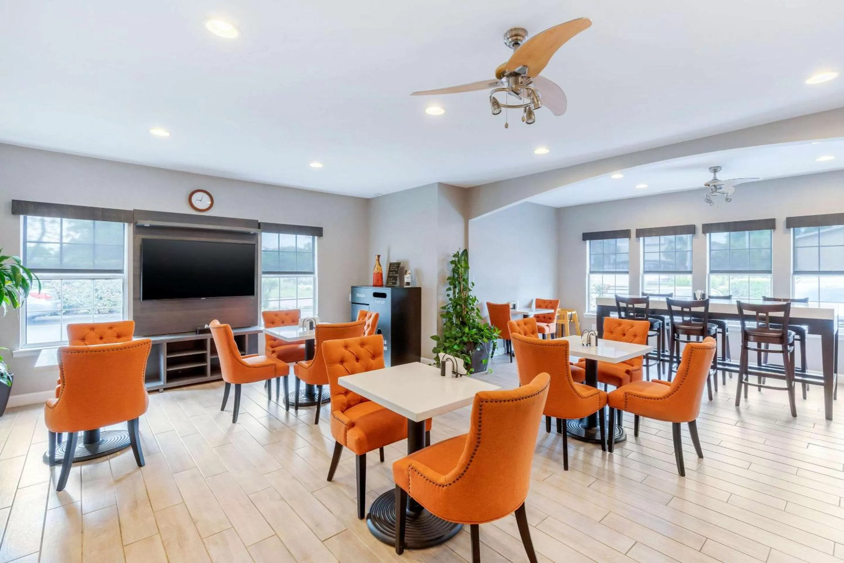 Restaurant/places to eat in Quality Inn & Suites Lexington