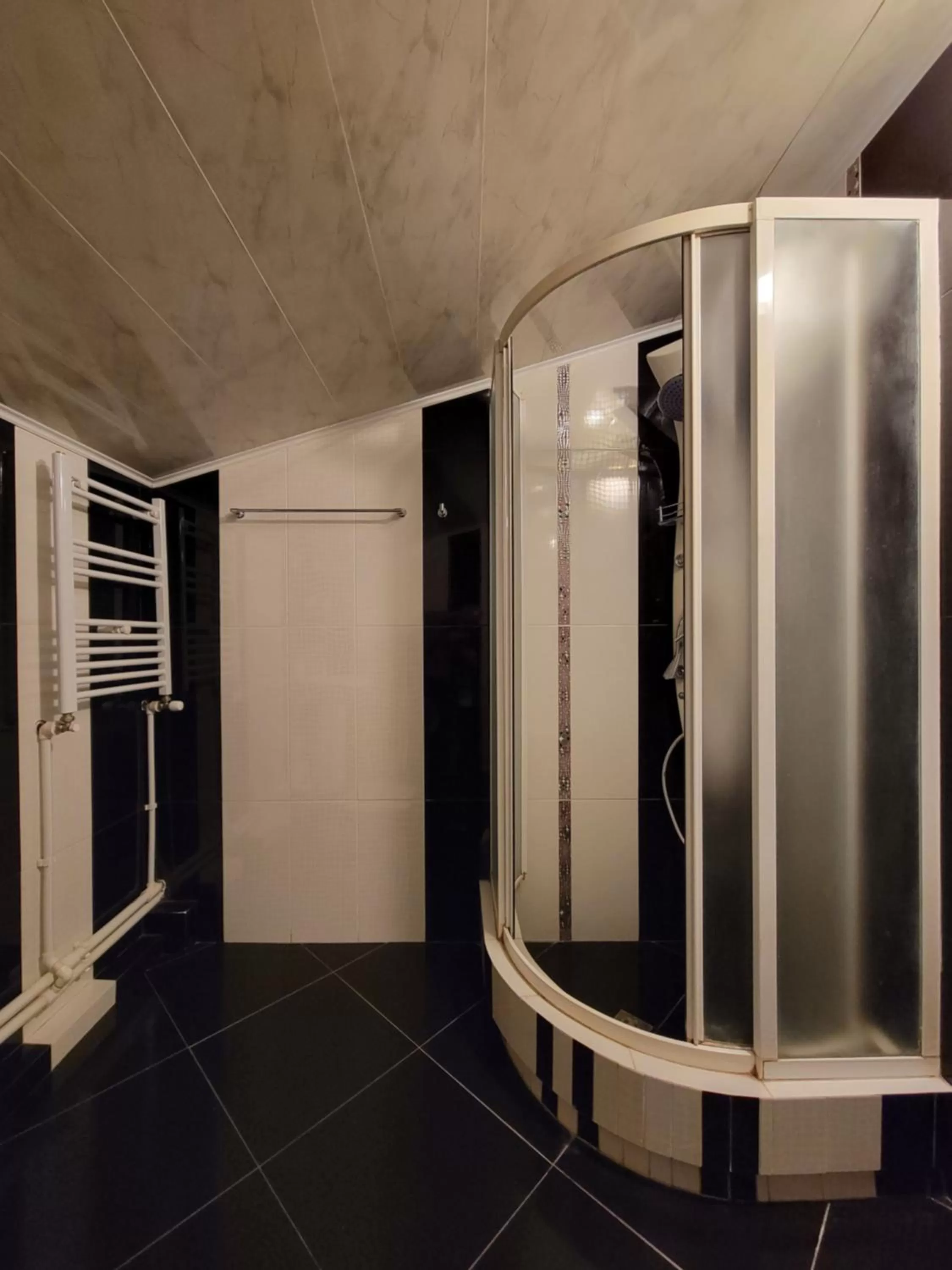 Bathroom in B&B Odzun