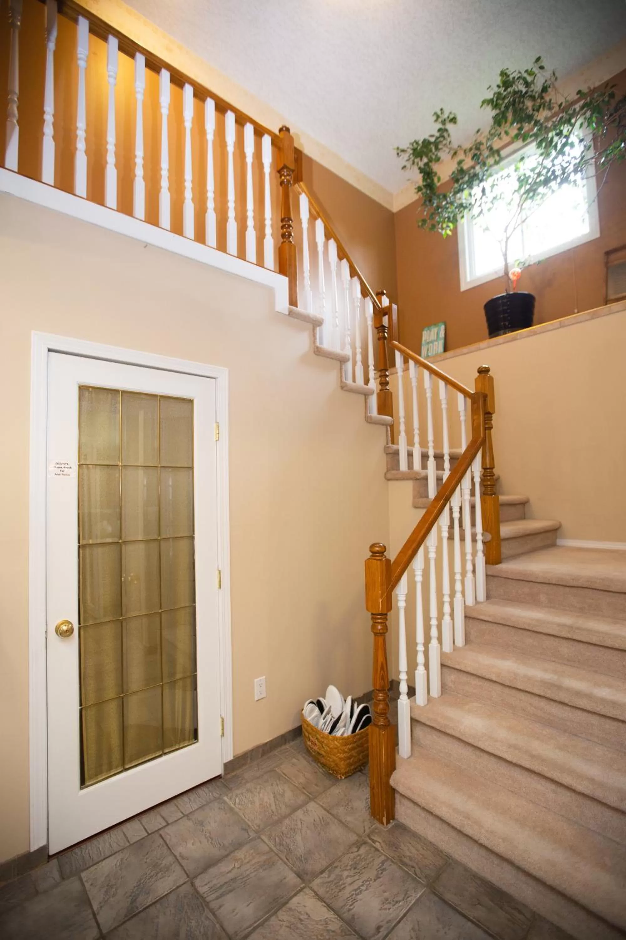 Area and facilities in Alpenrose Revelstoke Bed & Breakfast